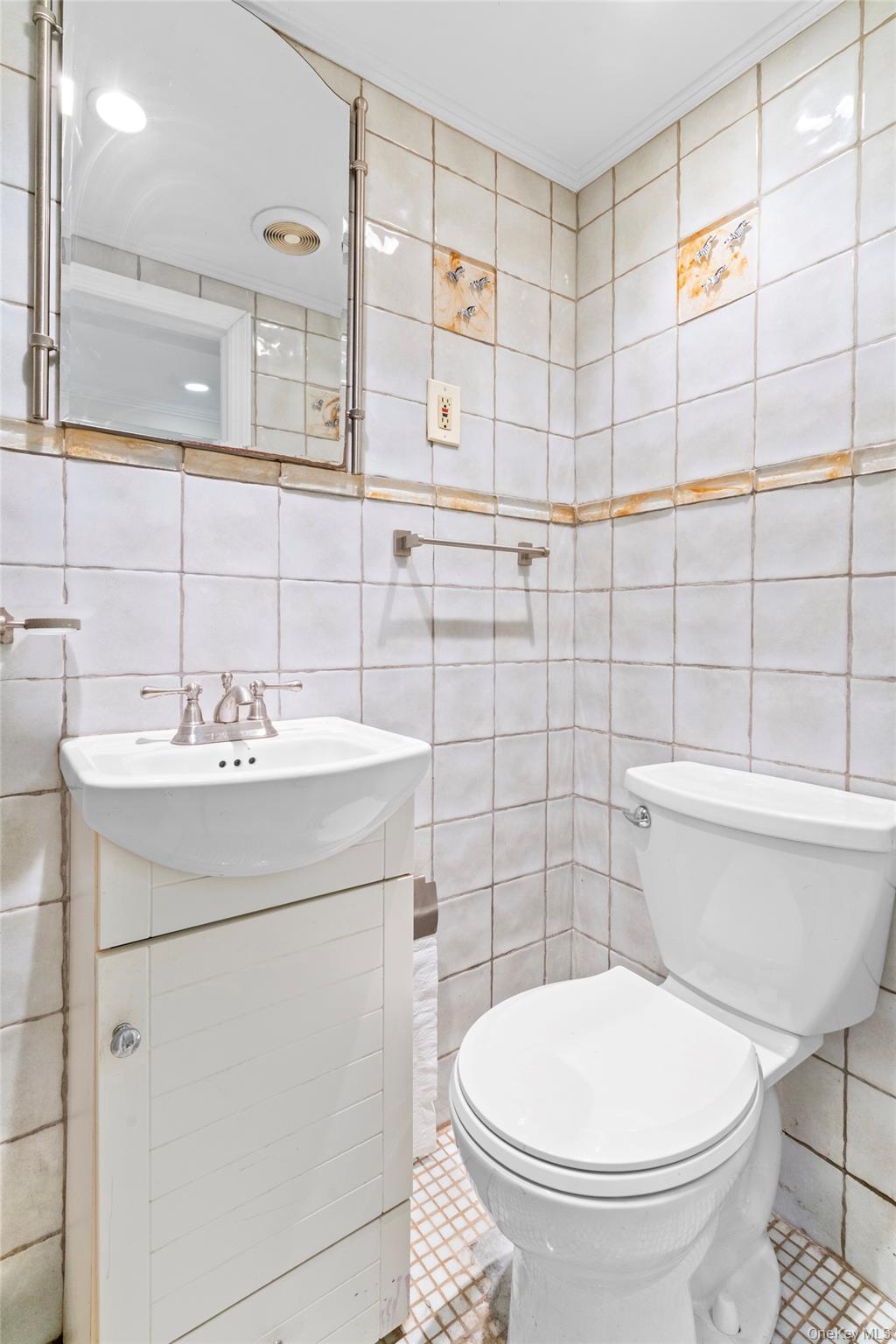 Single Family 70th Street Queens, NY 11378, MLS-1016176-25