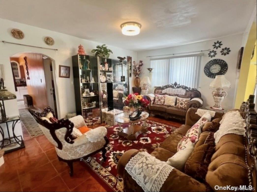 Single Family 230th Place Queens, NY 11413, MLS-1016208-2