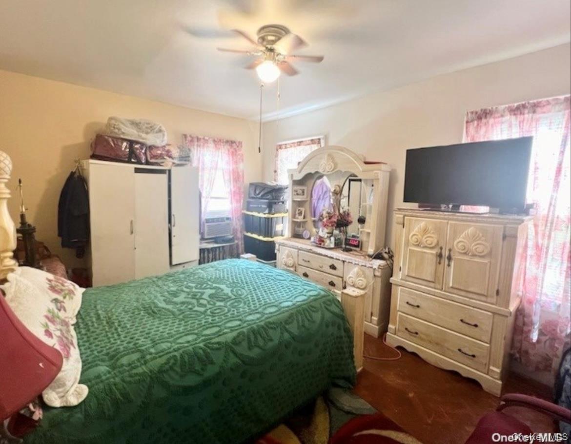 Single Family 230th Place Queens, NY 11413, MLS-1016208-7