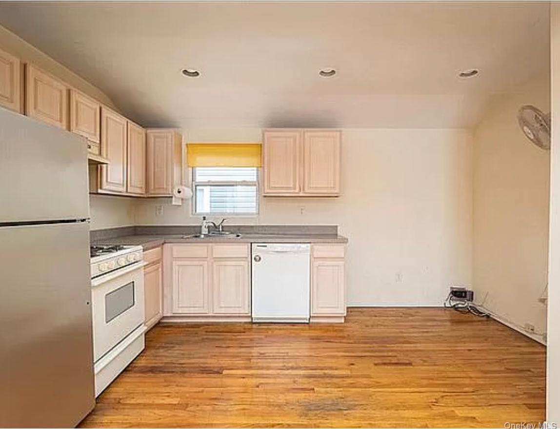Single Family Moline Street Queens, NY 11428, MLS-1016272-13