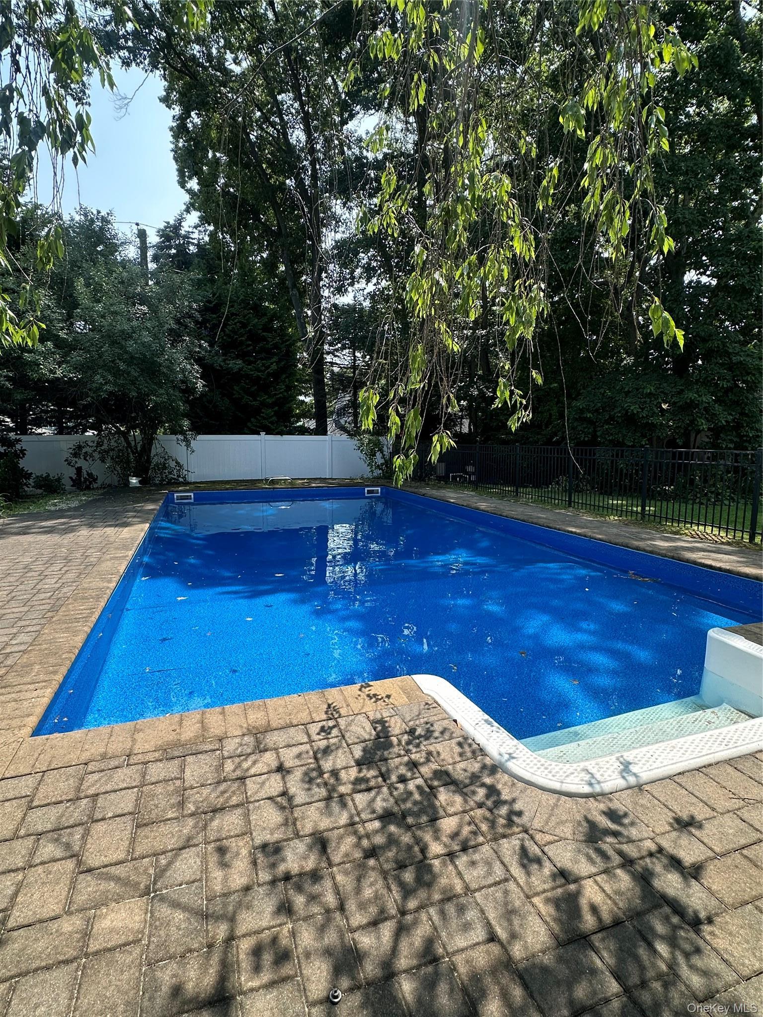 Single Family Spaulding Lane Suffolk County, NY 11790, MLS-1016276-36