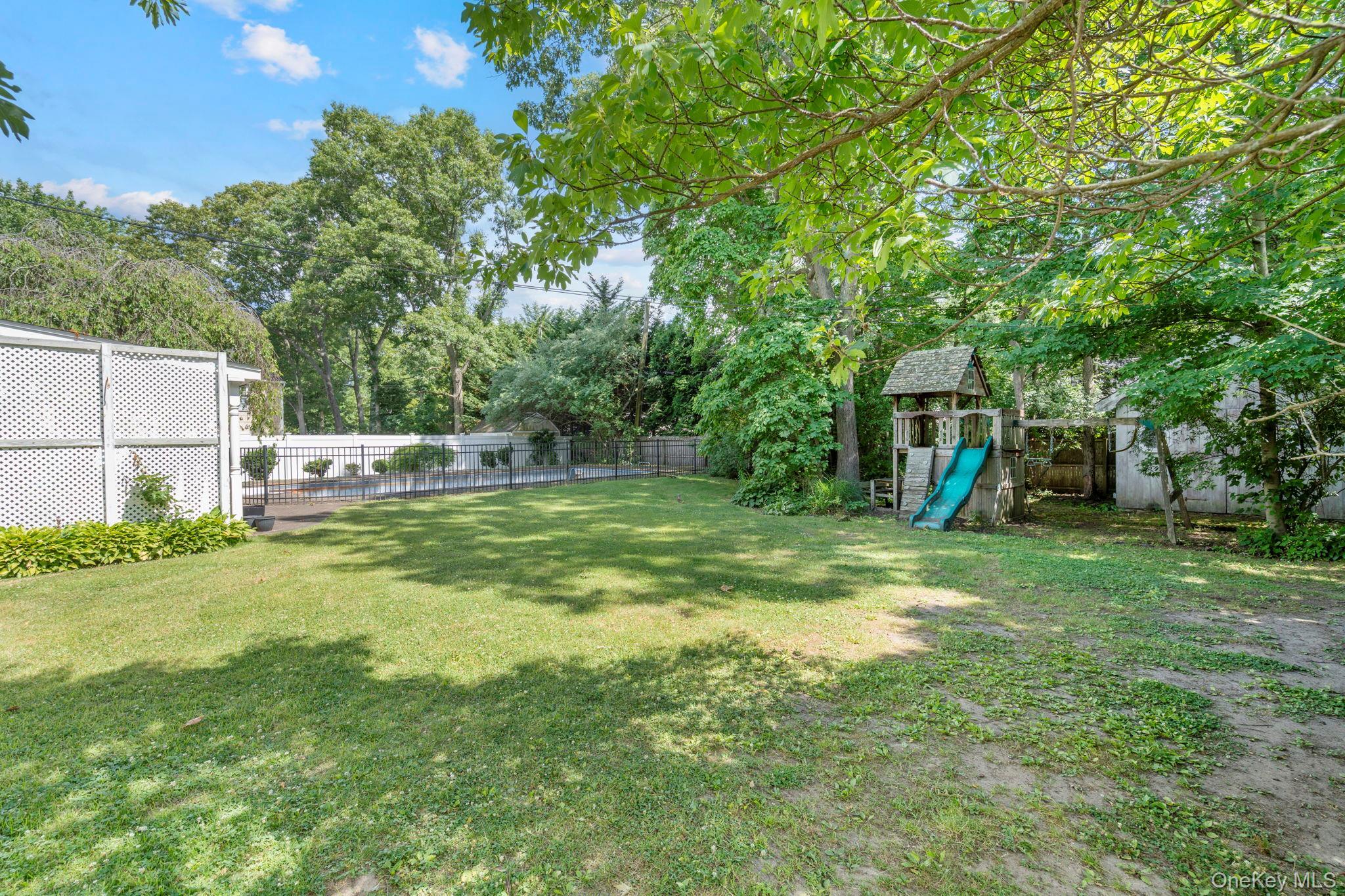Single Family Spaulding Lane  Suffolk County, NY 11790, MLS-1016276-42