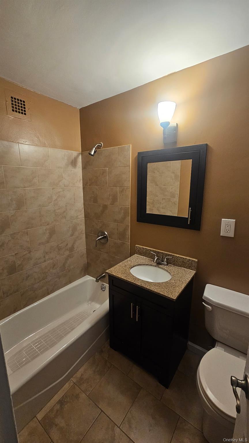 Apartment Flatlands Avenue Brooklyn, NY 11207, MLS-1016303-13