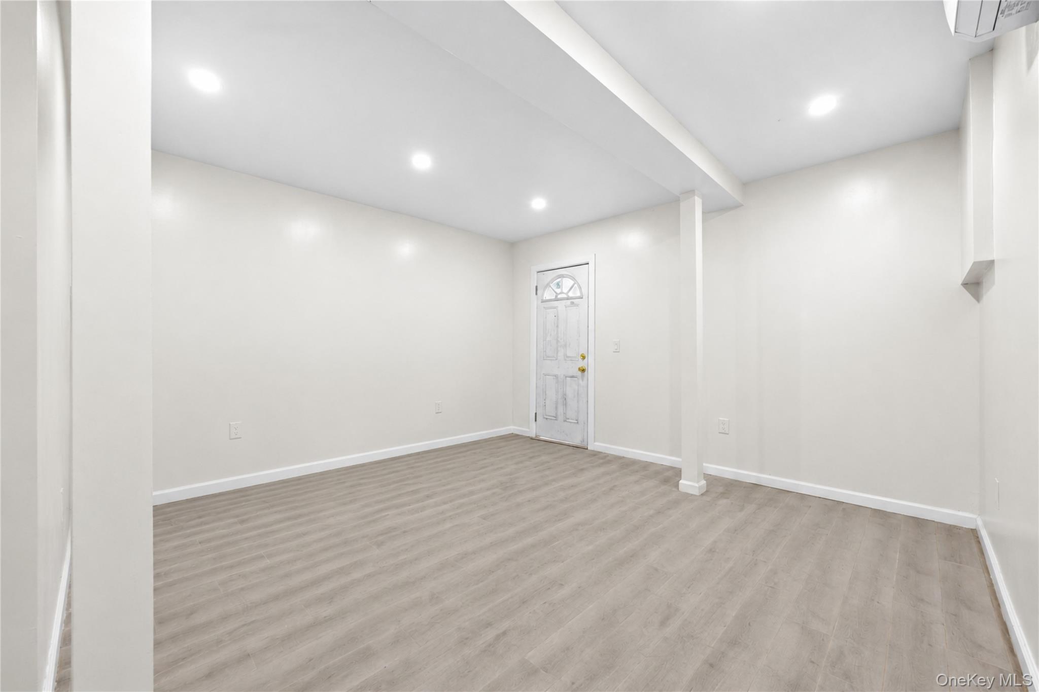 Single Family Cooper Street  Brooklyn, NY 11207, MLS-1016354-12