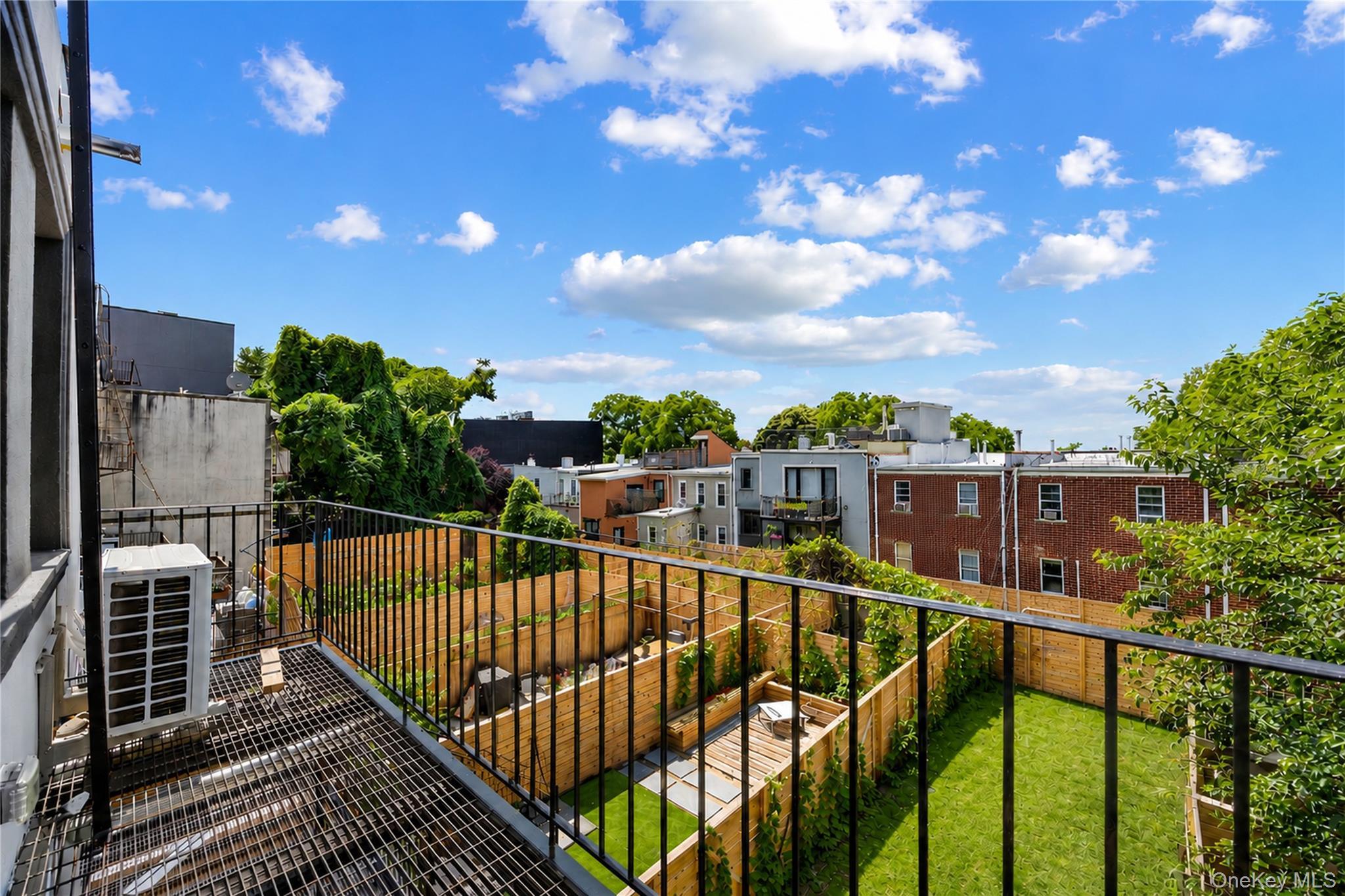 Single Family Cooper Street  Brooklyn, NY 11207, MLS-1016354-18