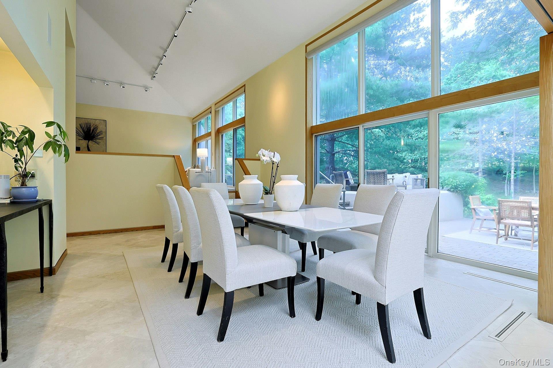 Single Family Murray Hill Road  Westchester County, NY 10583, MLS-1016358-17