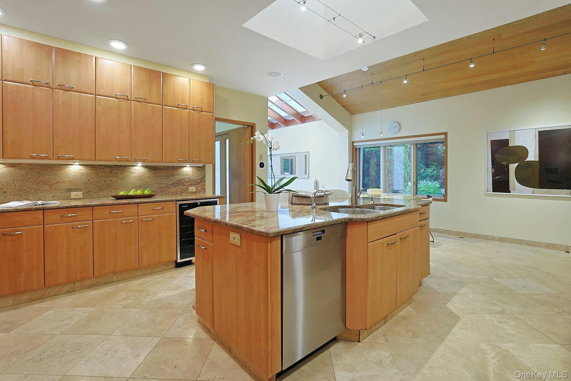 Single Family Murray Hill Road  Westchester County, NY 10583, MLS-1016358-21
