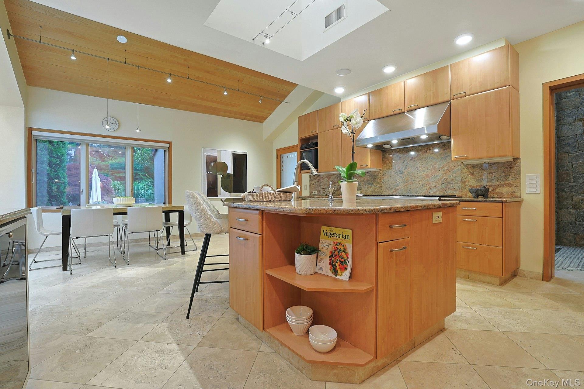 Single Family Murray Hill Road  Westchester County, NY 10583, MLS-1016358-22