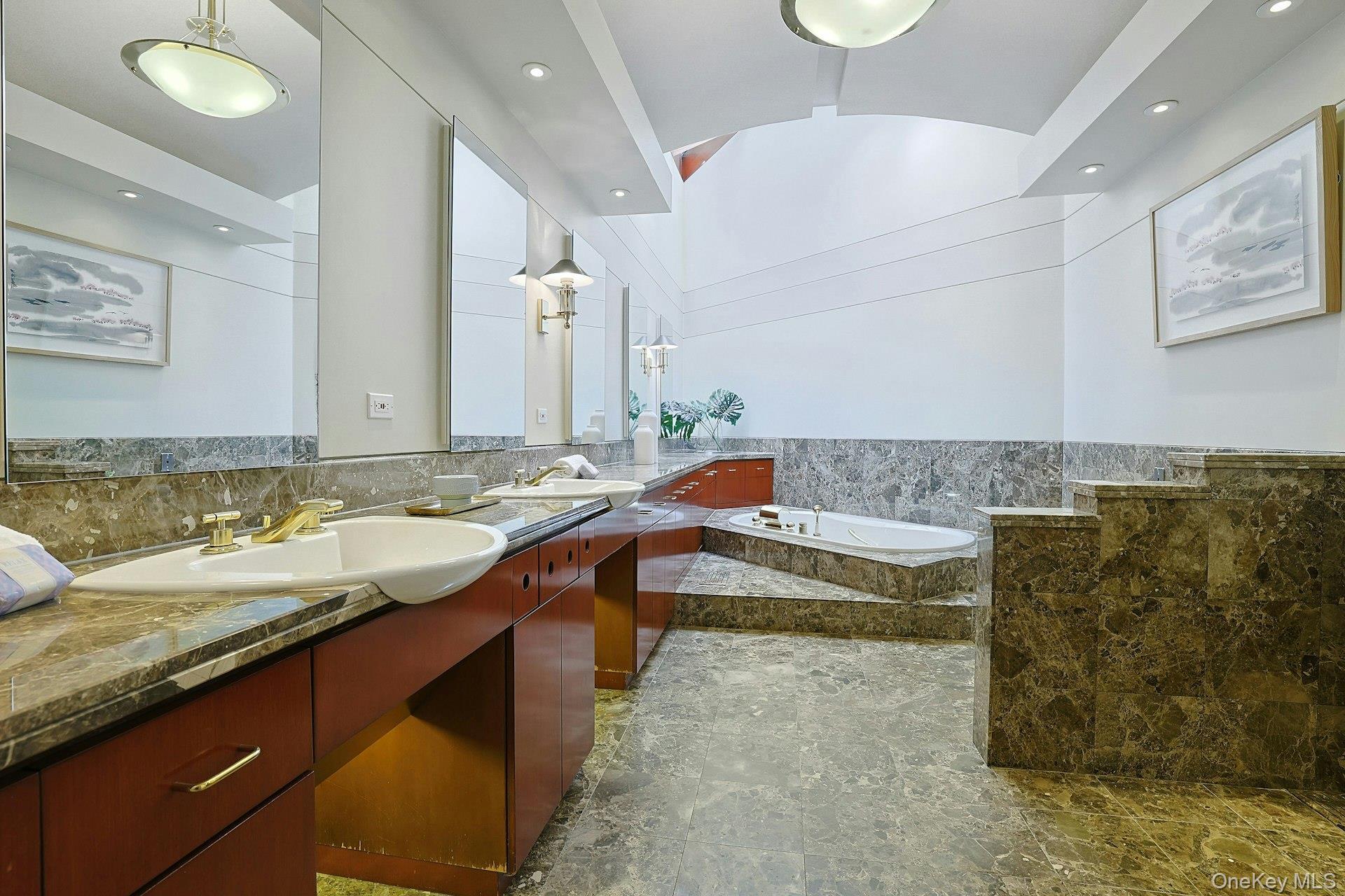 Single Family Murray Hill Road  Westchester County, NY 10583, MLS-1016358-30