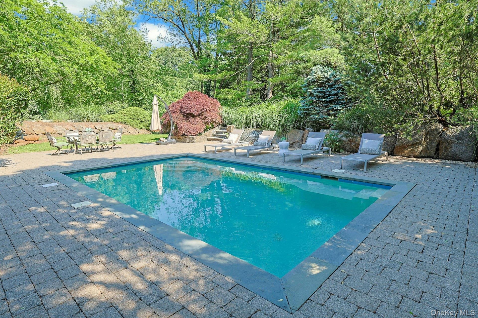 Single Family Murray Hill Road  Westchester County, NY 10583, MLS-1016358-39