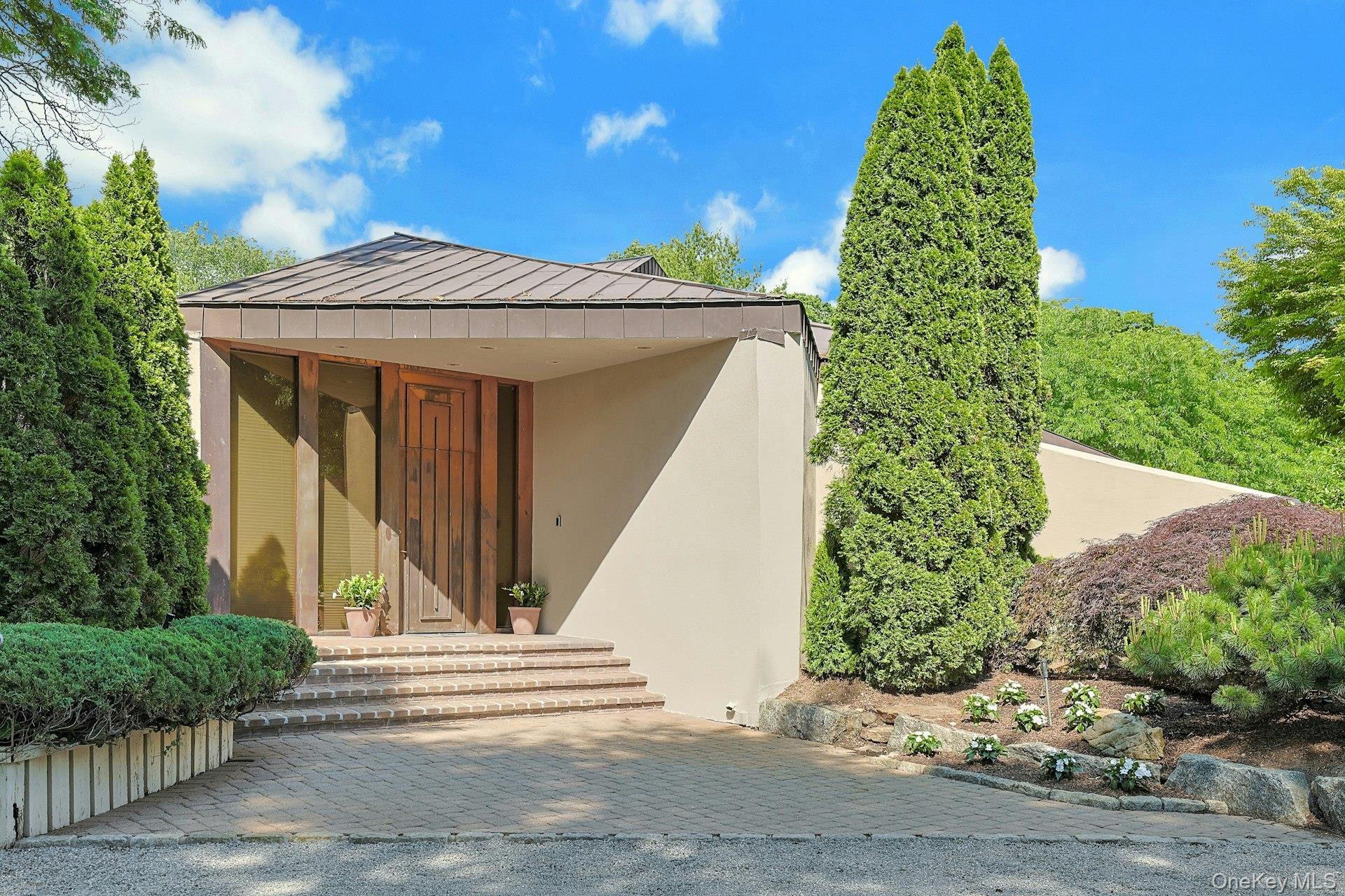 Single Family Murray Hill Road  Westchester County, NY 10583, MLS-1016358-4