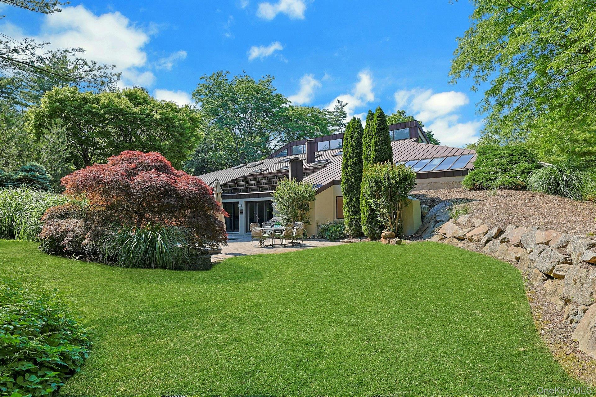 Single Family Murray Hill Road  Westchester County, NY 10583, MLS-1016358-44
