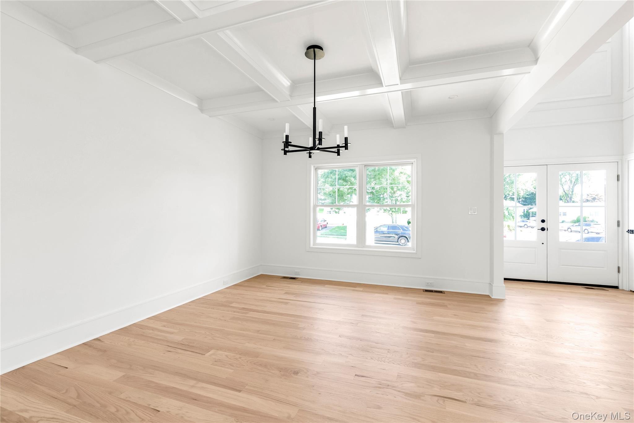 Single Family Garden Circle Nassau County, NY 11791, MLS-1016366-5