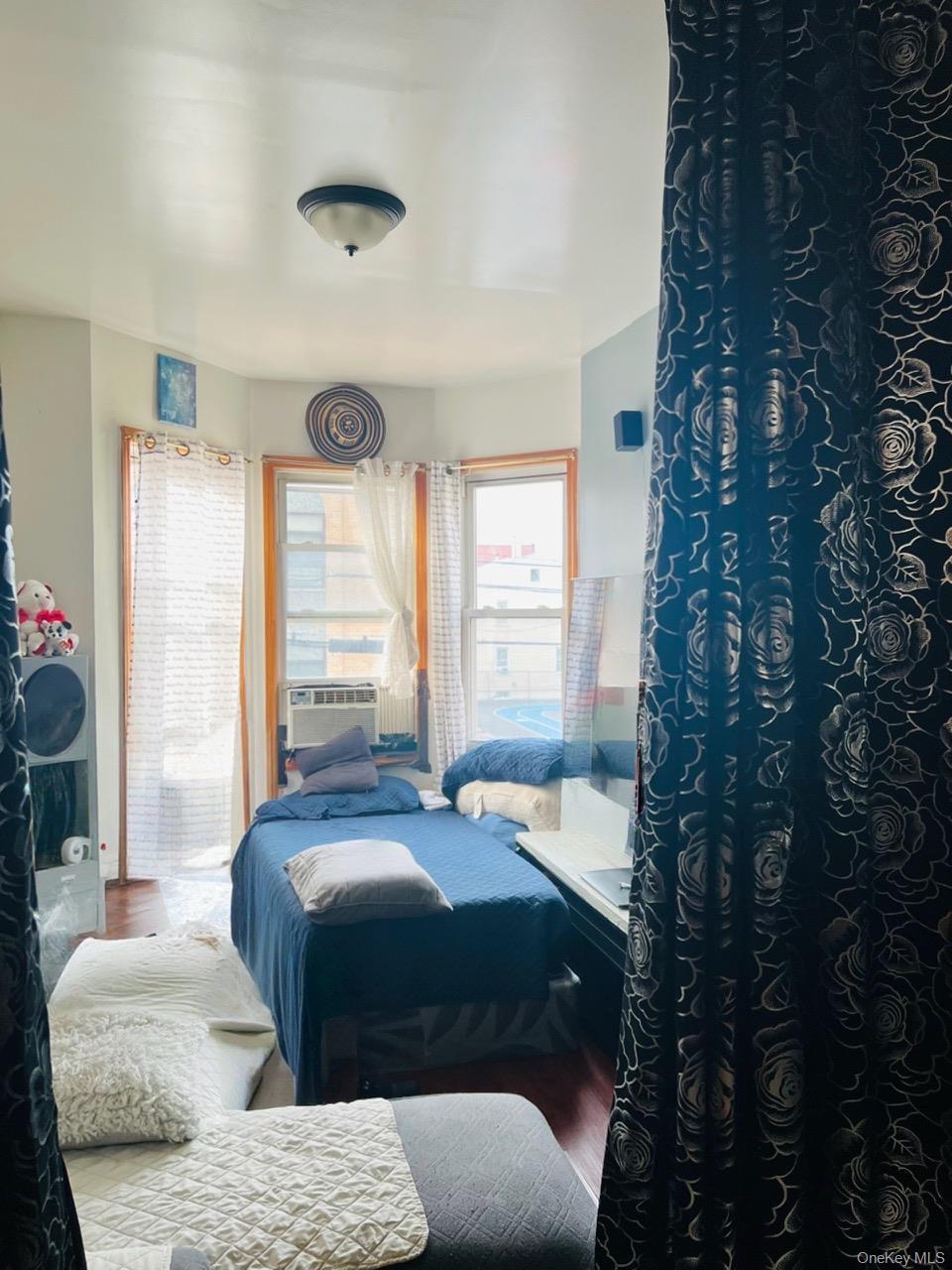 Single Family 38th Avenue Queens, NY 11368, MLS-1016389-8