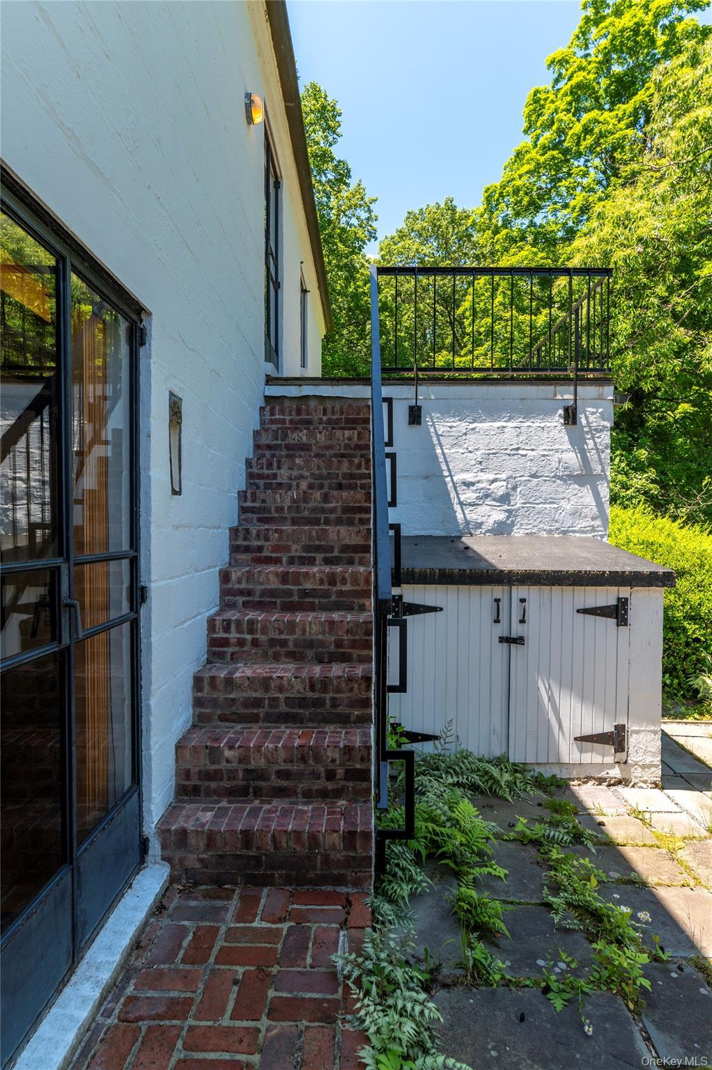 Single Family S Mountain Road  Rockland County, NY 10956, MLS-1016409-13