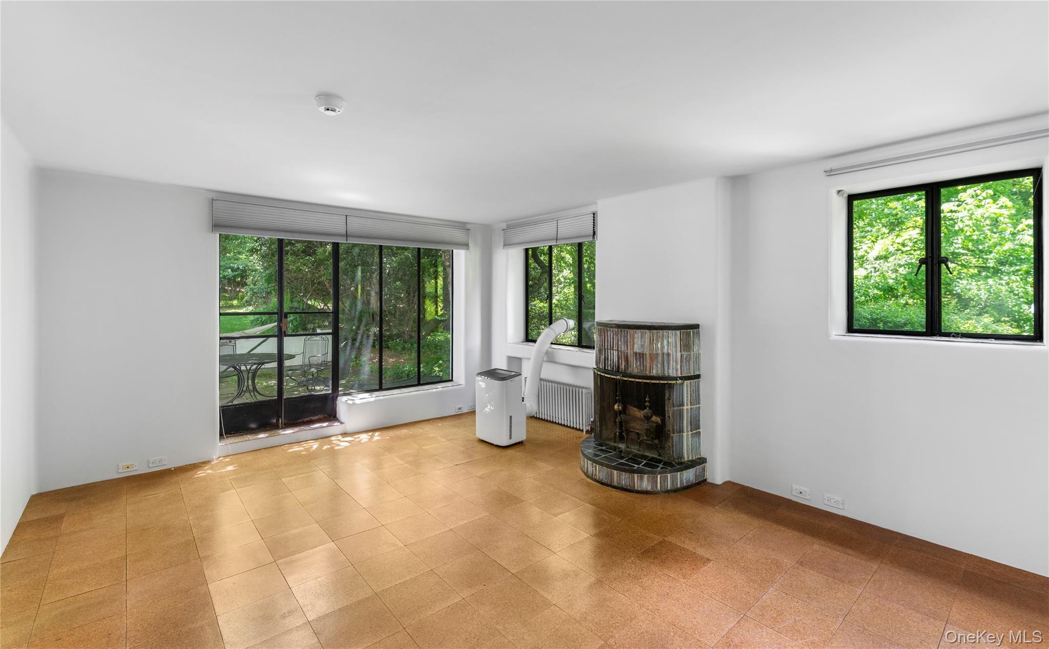 Single Family S Mountain Road  Rockland County, NY 10956, MLS-1016409-22