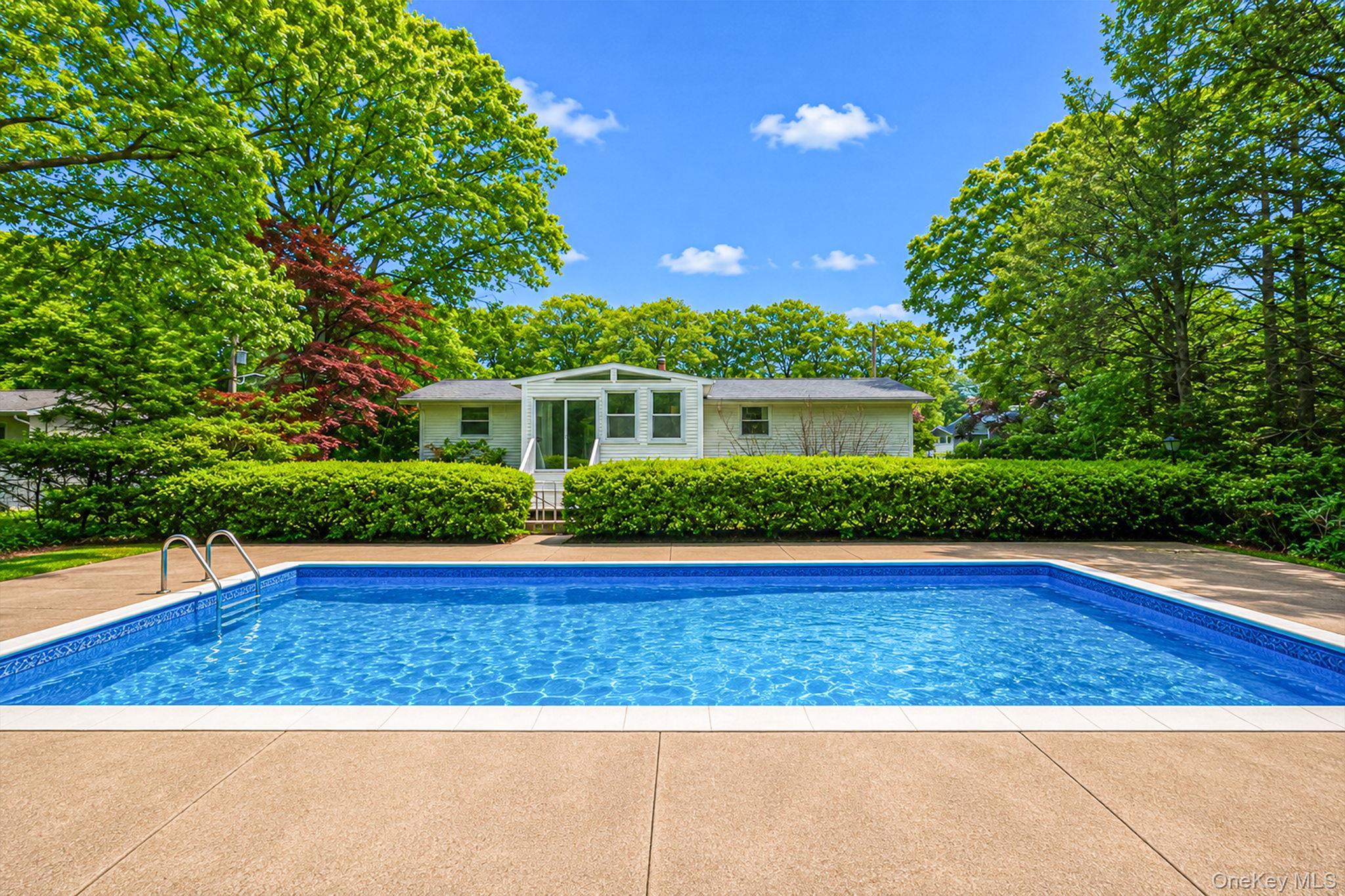 Single Family Lodge Lane  Suffolk County, NY 11733, MLS-1016432-27