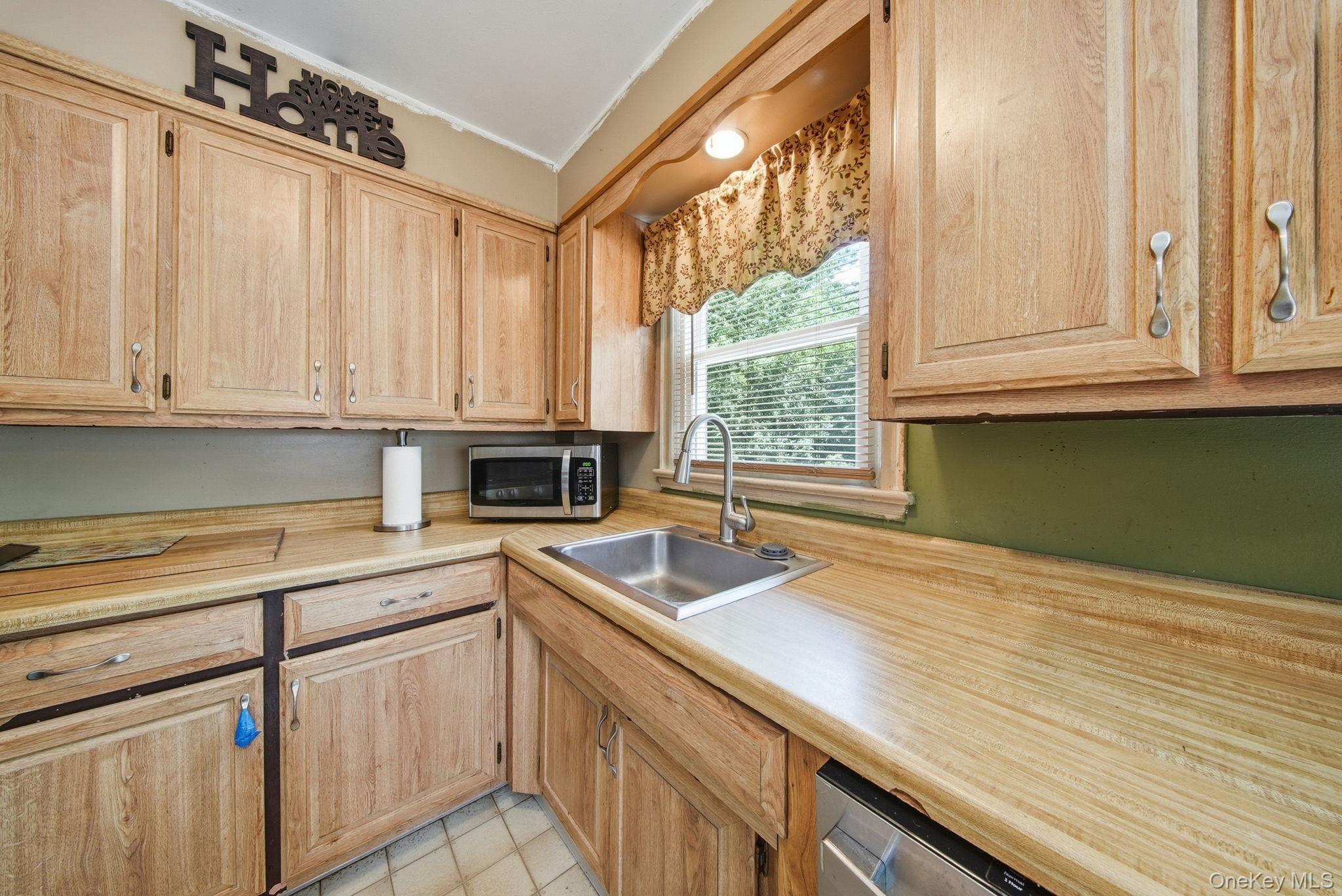 Single Family Mountain Avenue Orange County, NY 10940, MLS-1016433-19