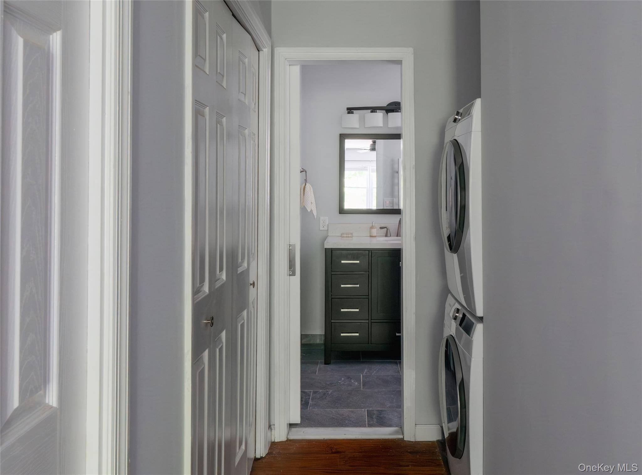 Single Family Windsor Court  Dutchess County, NY 12601, MLS-1016444-13