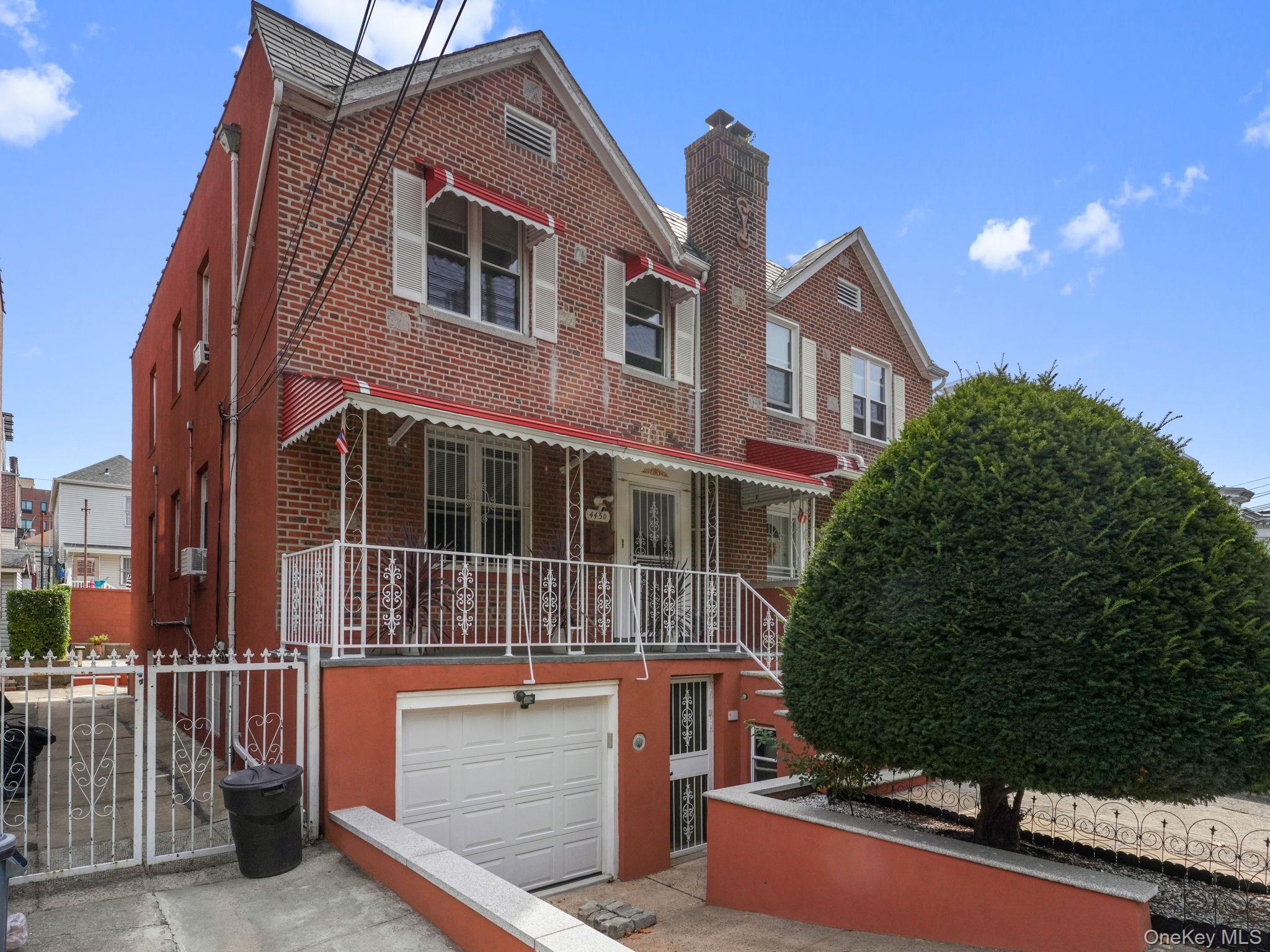 Single Family Matilda Avenue Bronx, NY 10470, MLS-1016469-2
