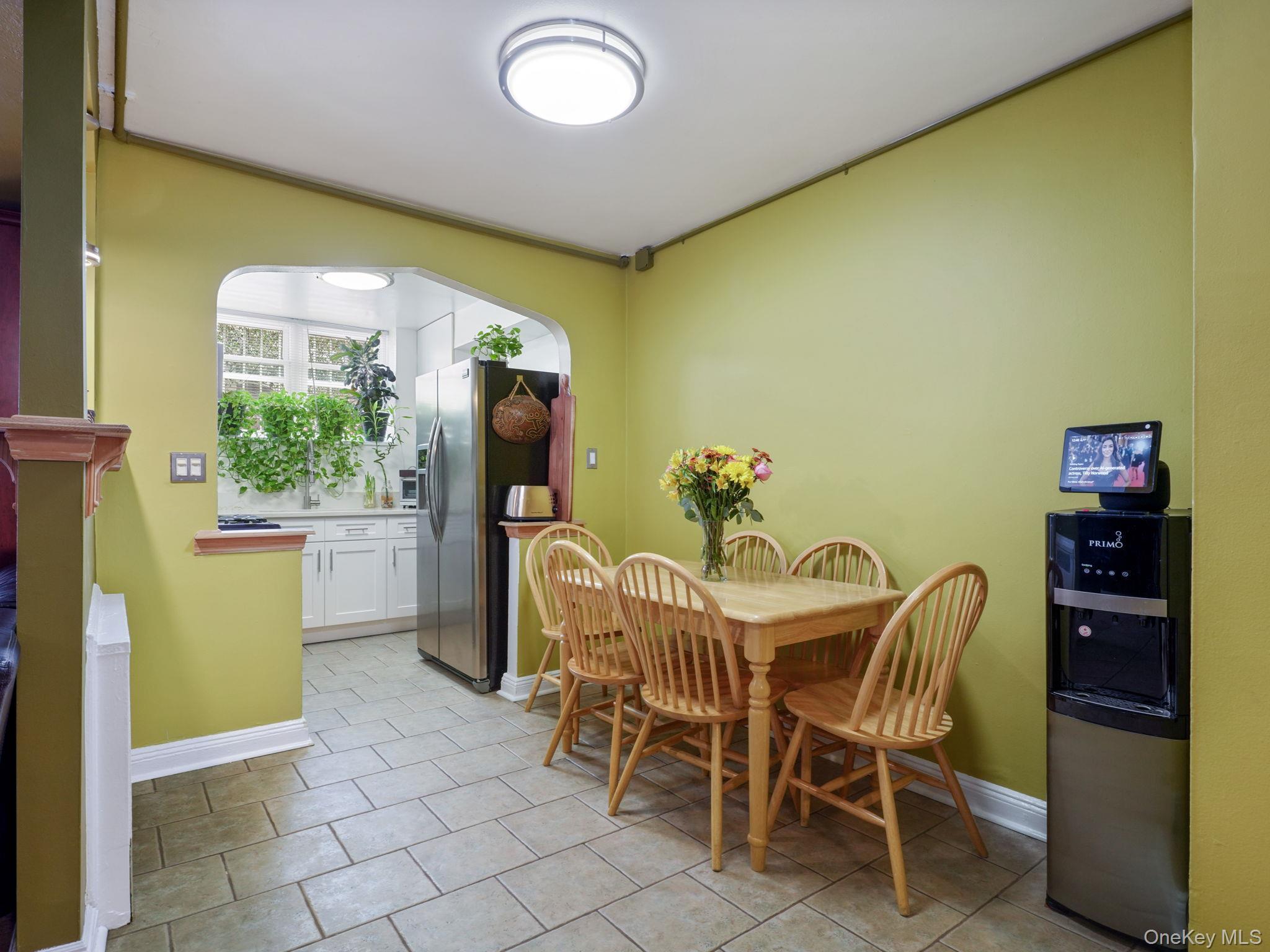 Single Family Matilda Avenue Bronx, NY 10470, MLS-1016469-33