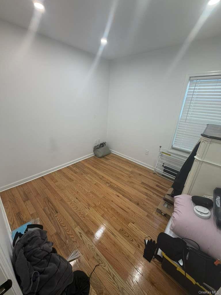 Single Family Linden Boulevard Queens, NY 11417, MLS-1016470-17