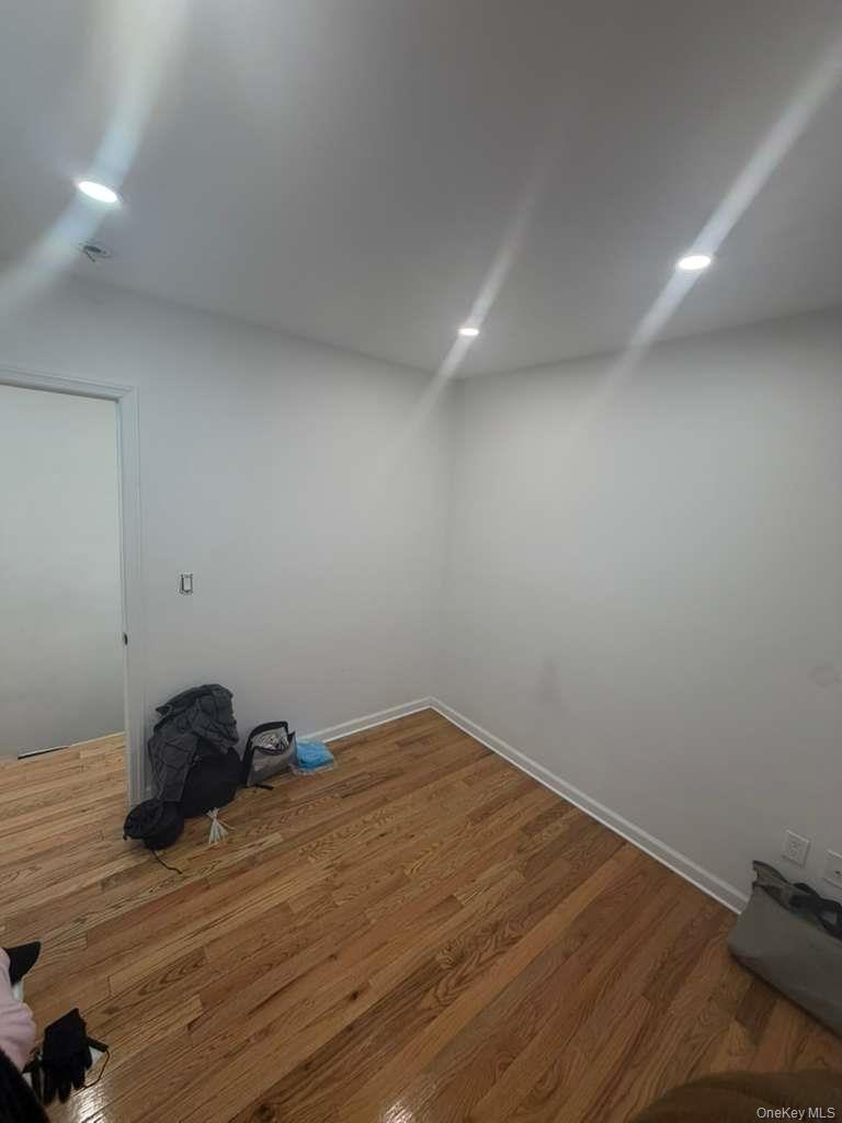 Single Family Linden Boulevard Queens, NY 11417, MLS-1016470-18