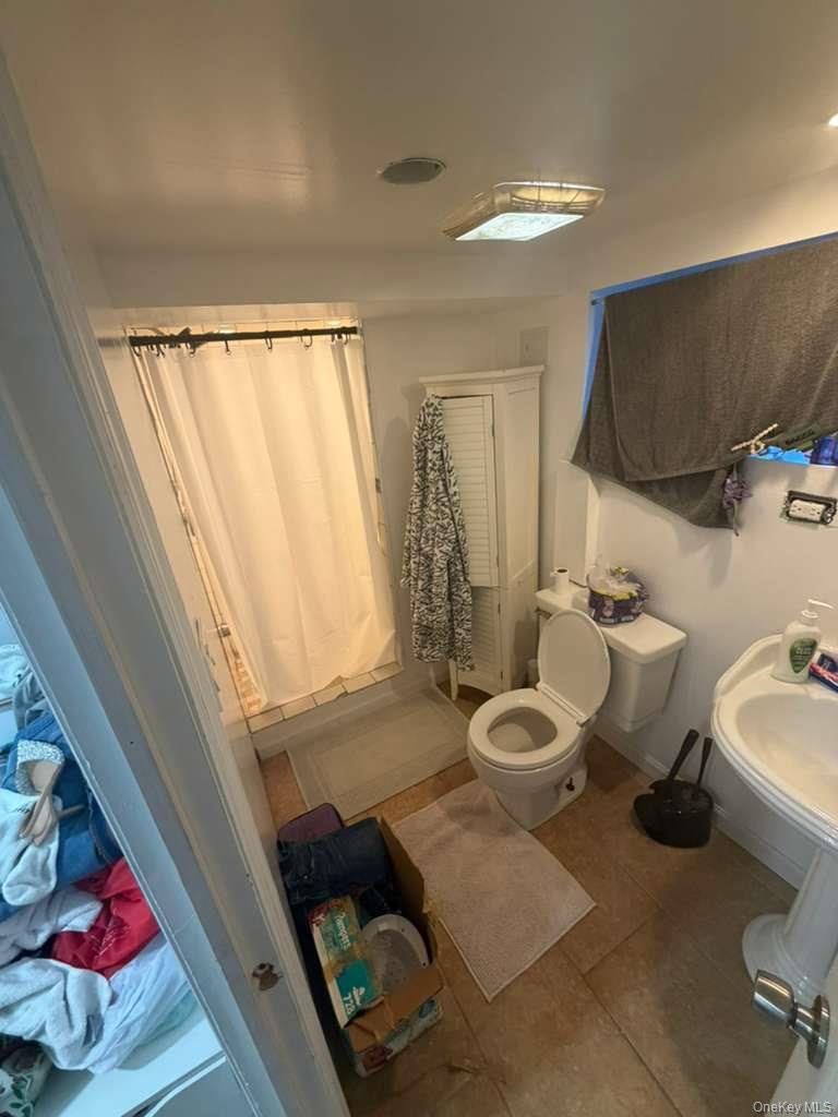 Single Family Linden Boulevard Queens, NY 11417, MLS-1016470-28