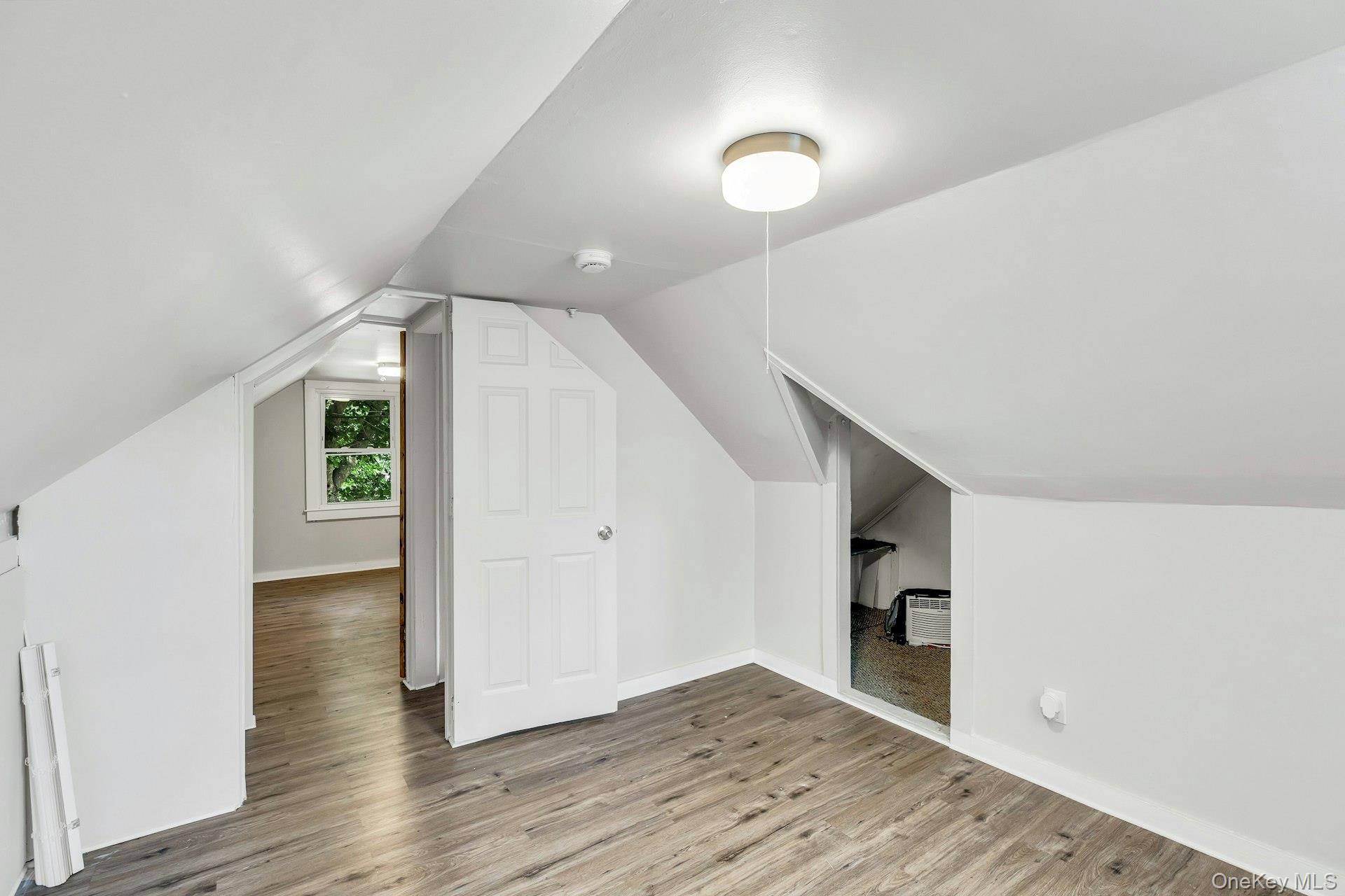 Single Family Washington Drive Suffolk County, NY 11951, MLS-1016500-16