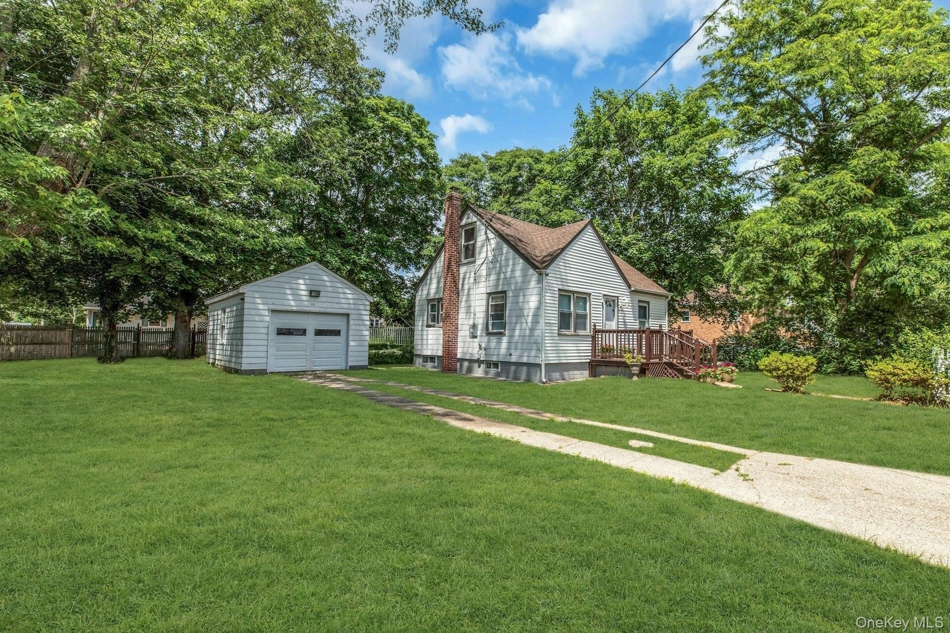 Single Family Washington Drive Suffolk County, NY 11951, MLS-1016500-3
