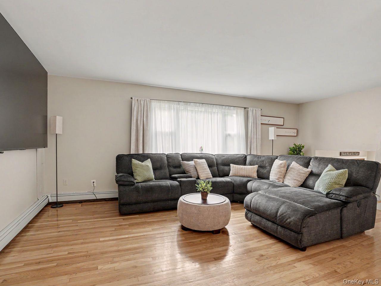 Single Family Martin Road  Dutchess County, NY 12533, MLS-1016502-12