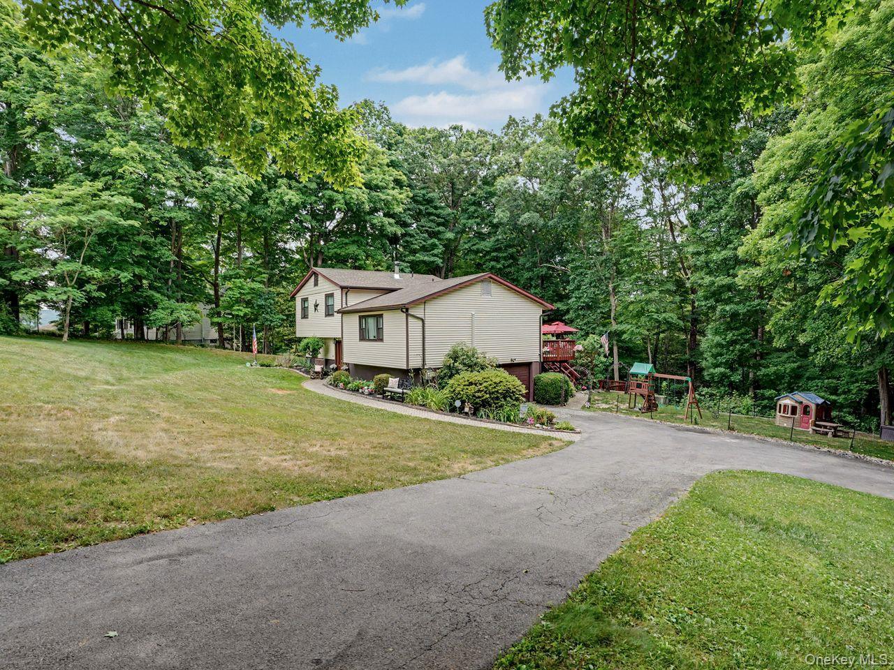 Single Family Martin Road  Dutchess County, NY 12533, MLS-1016502-33