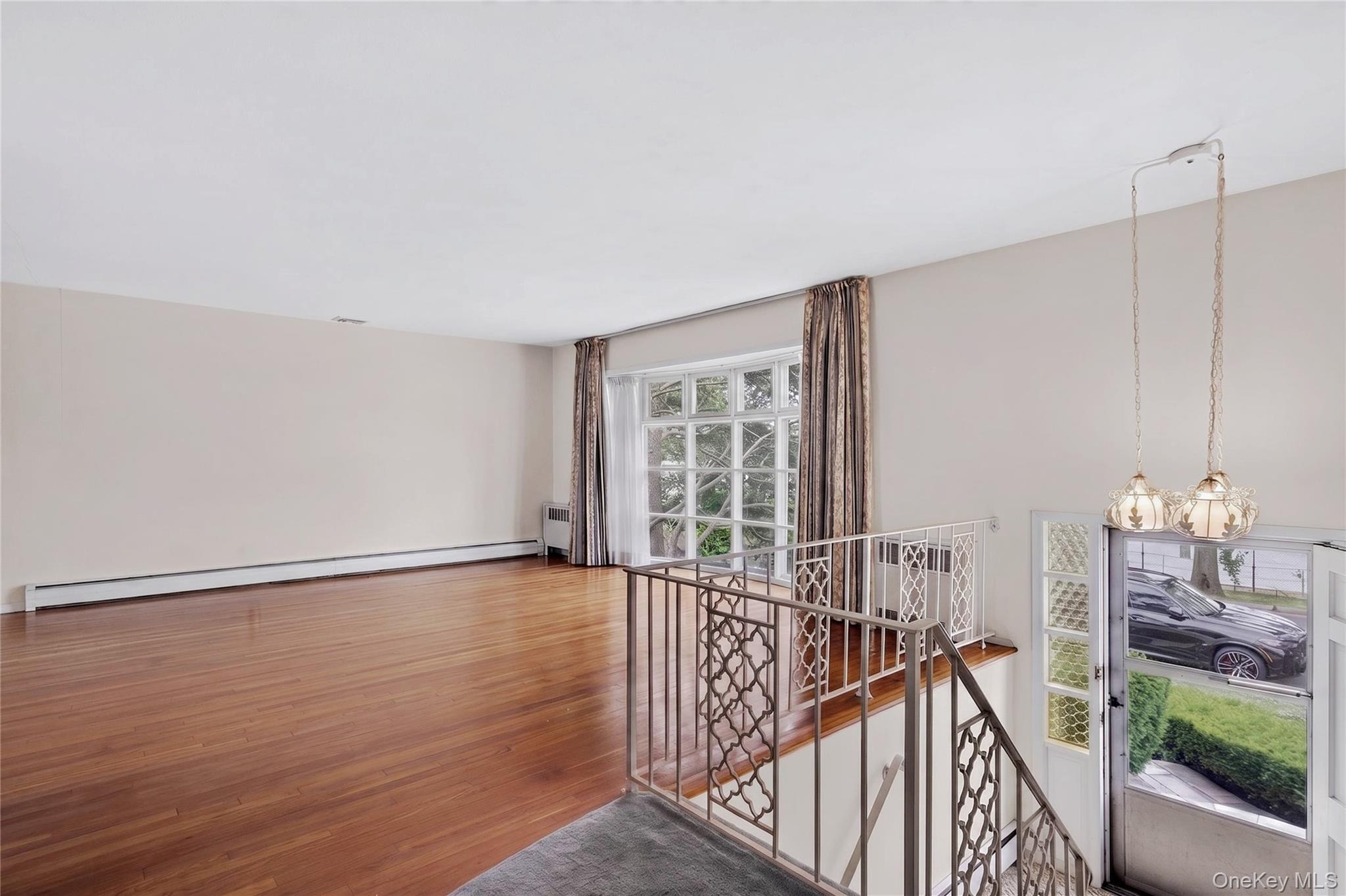 Single Family University Street  Nassau County, NY 11581, MLS-1016520-3