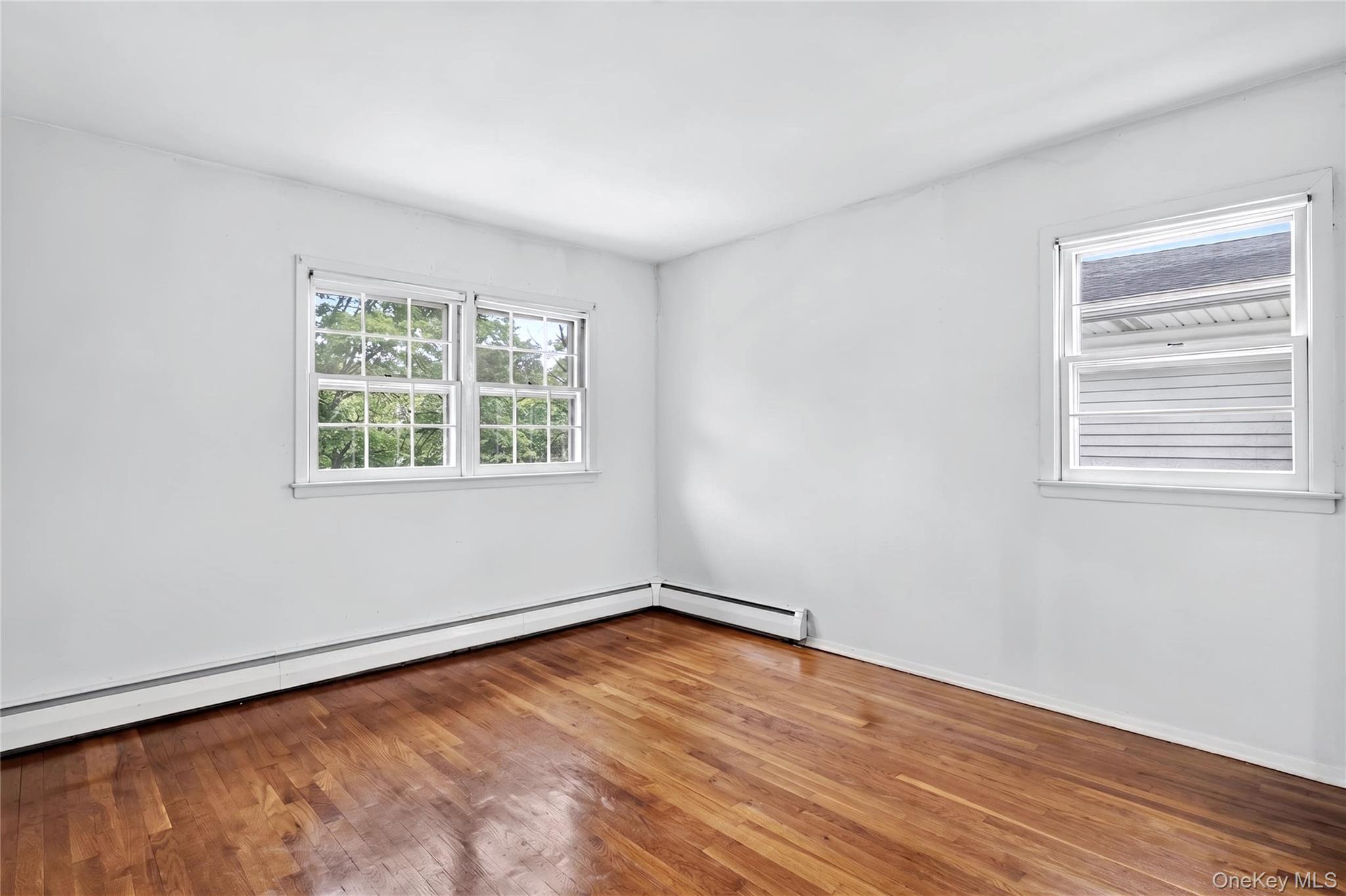 Single Family University Street  Nassau County, NY 11581, MLS-1016520-9