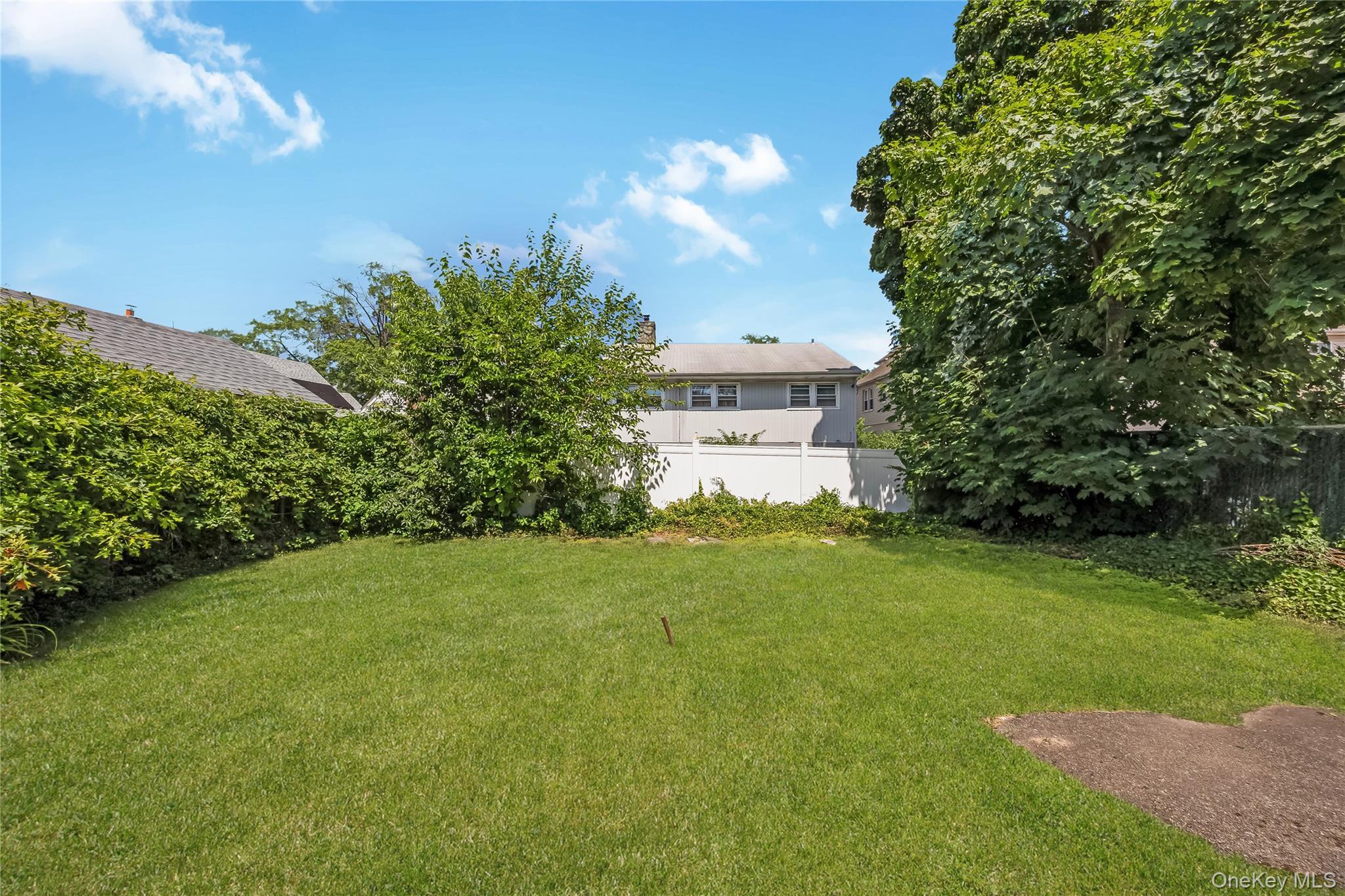 Single Family Milburn Street  Queens, NY 11413, MLS-1016536-30