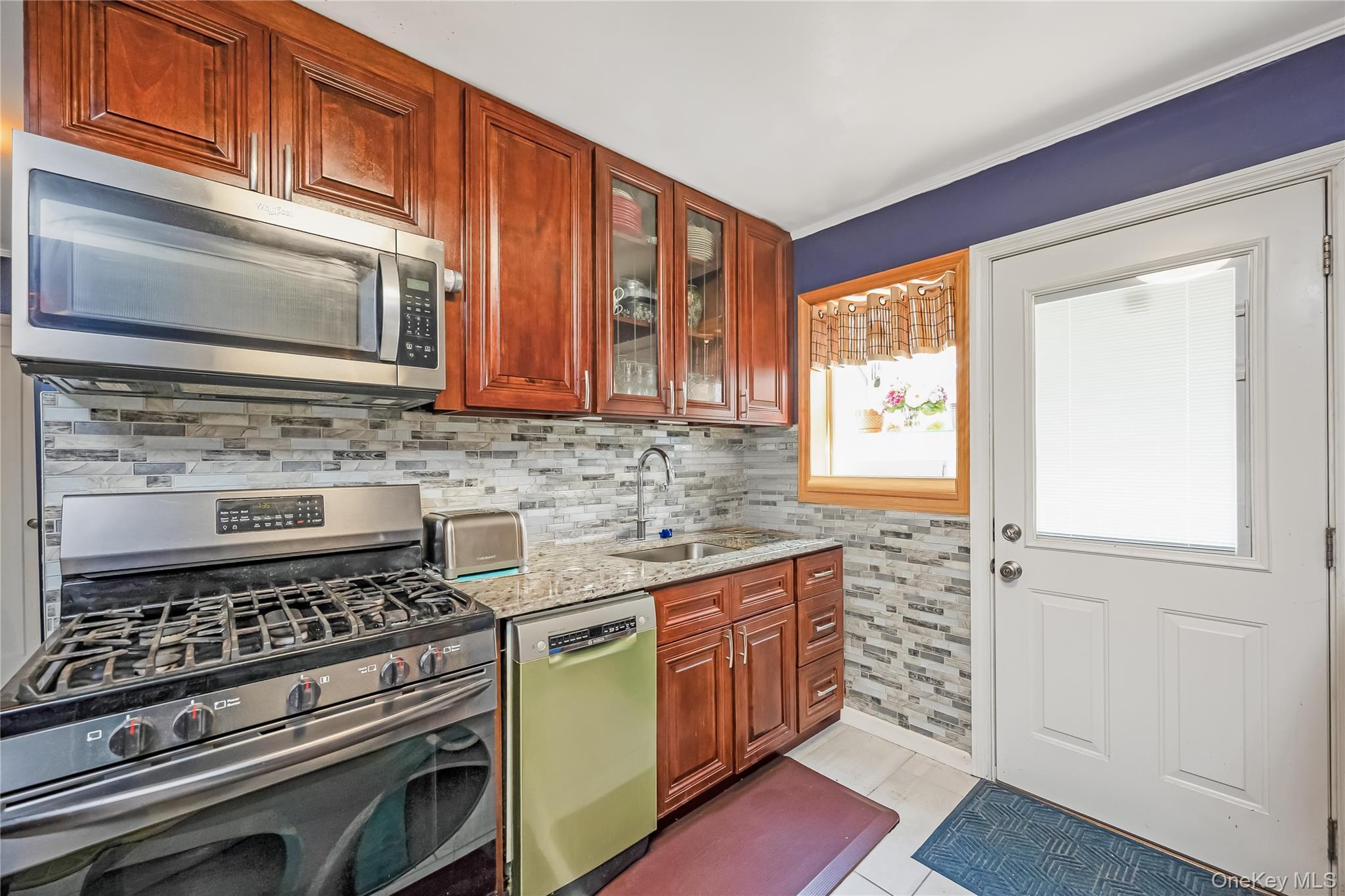 Single Family Milburn Street Queens, NY 11413, MLS-1016536-9