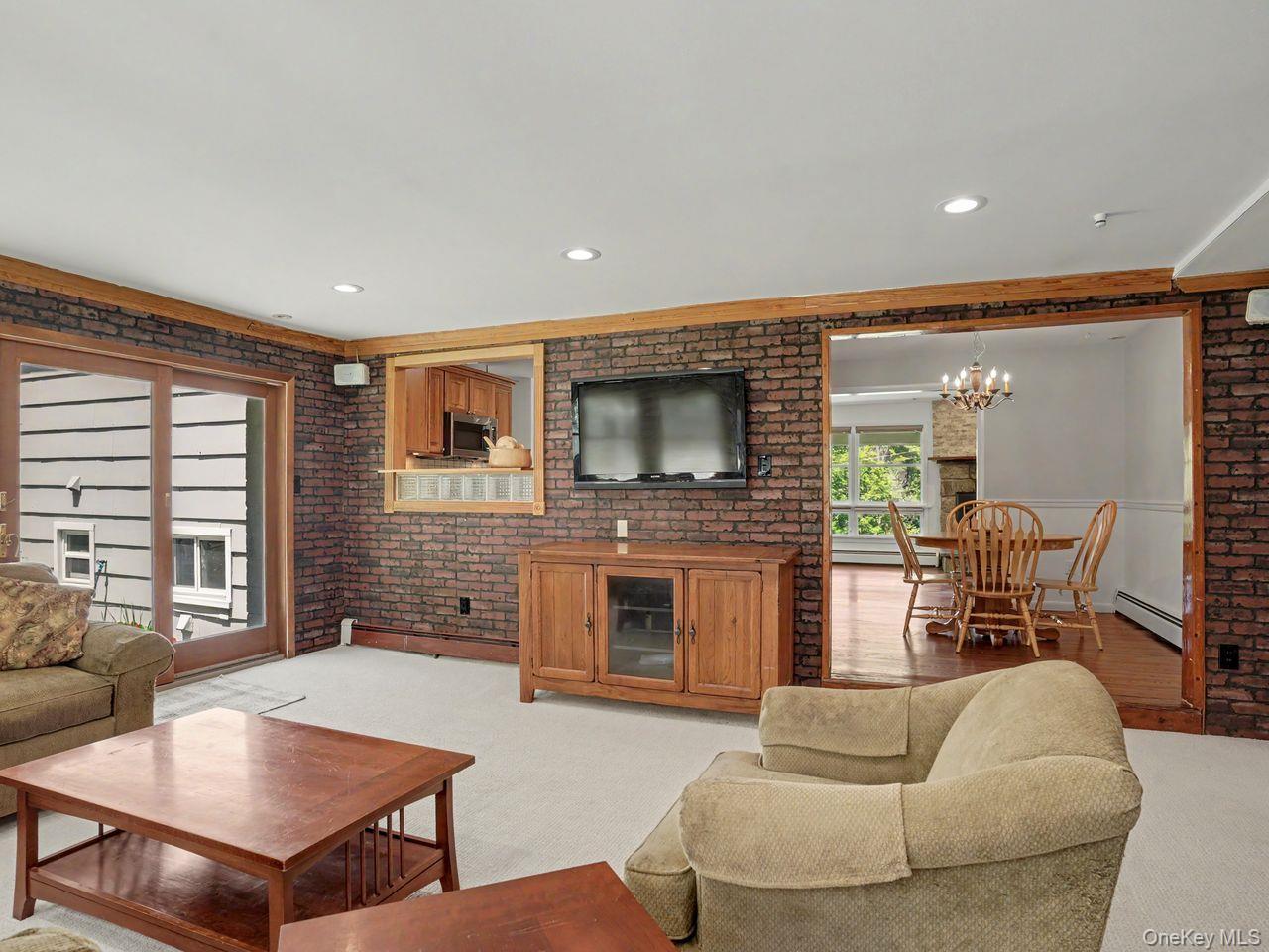 Single Family Leona Drive  Putnam County, NY 10509, MLS-1016557-11
