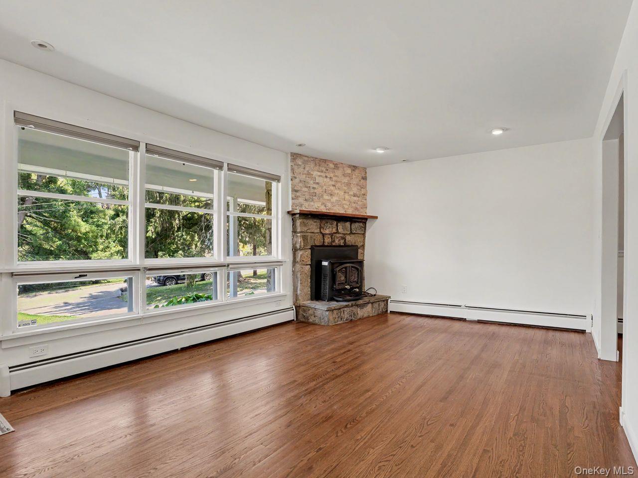 Single Family Leona Drive  Putnam County, NY 10509, MLS-1016557-3