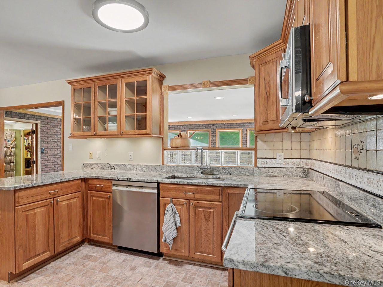 Single Family Leona Drive  Putnam County, NY 10509, MLS-1016557-7