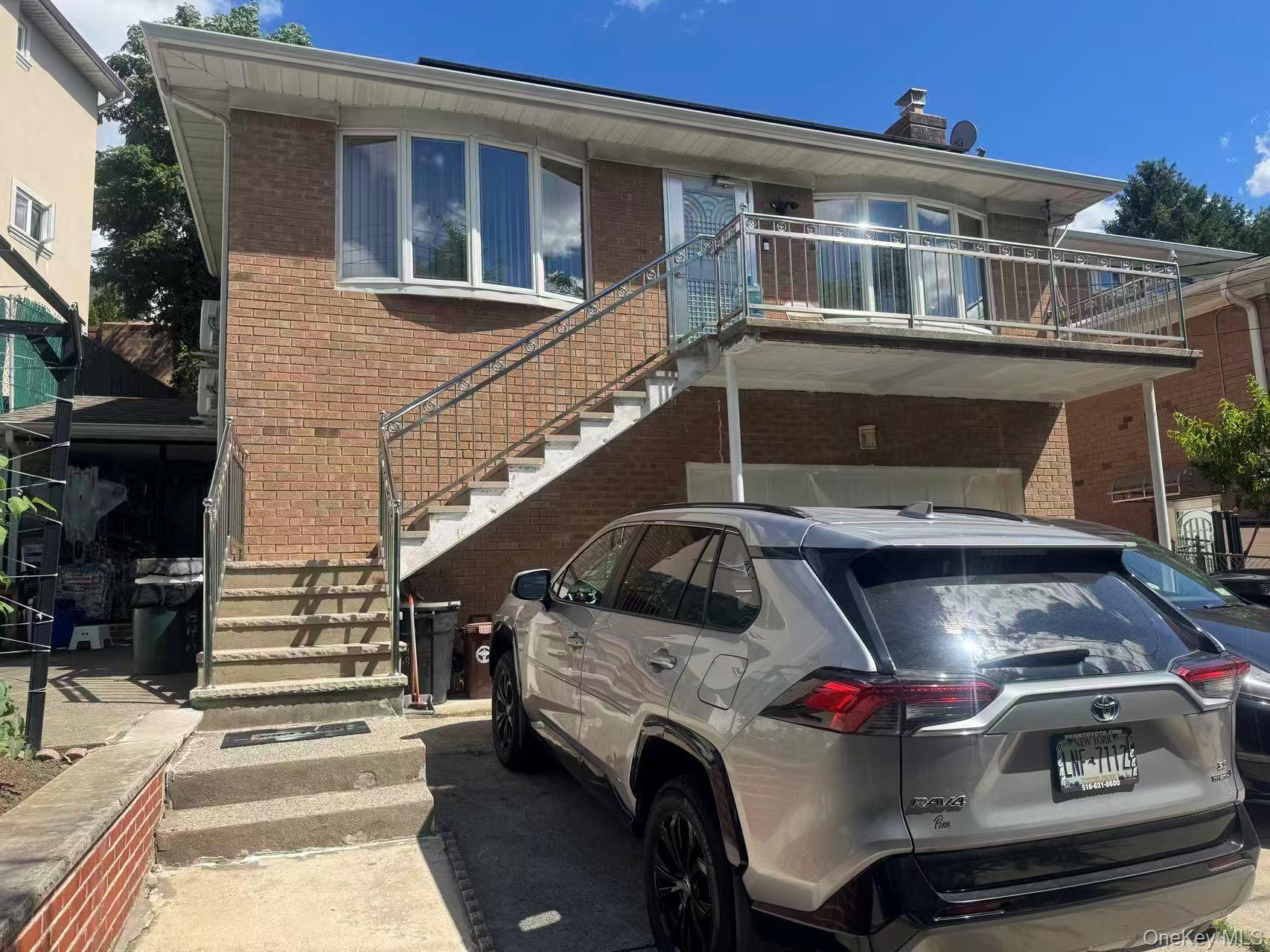 Single Family 39th Road Queens, NY 11363, MLS-1016564-2