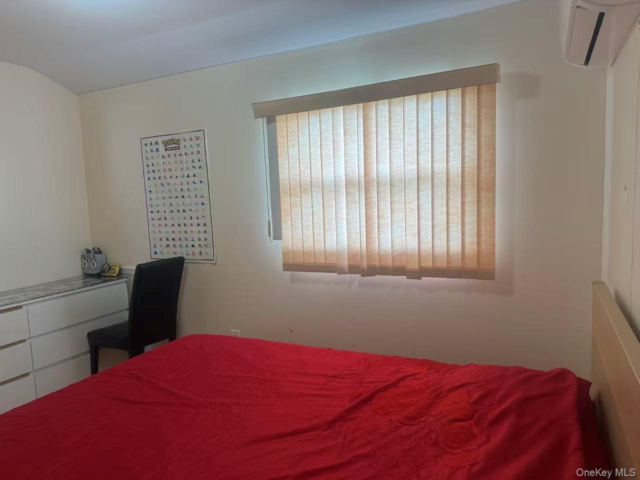 Single Family 39th Road Queens, NY 11363, MLS-1016564-7