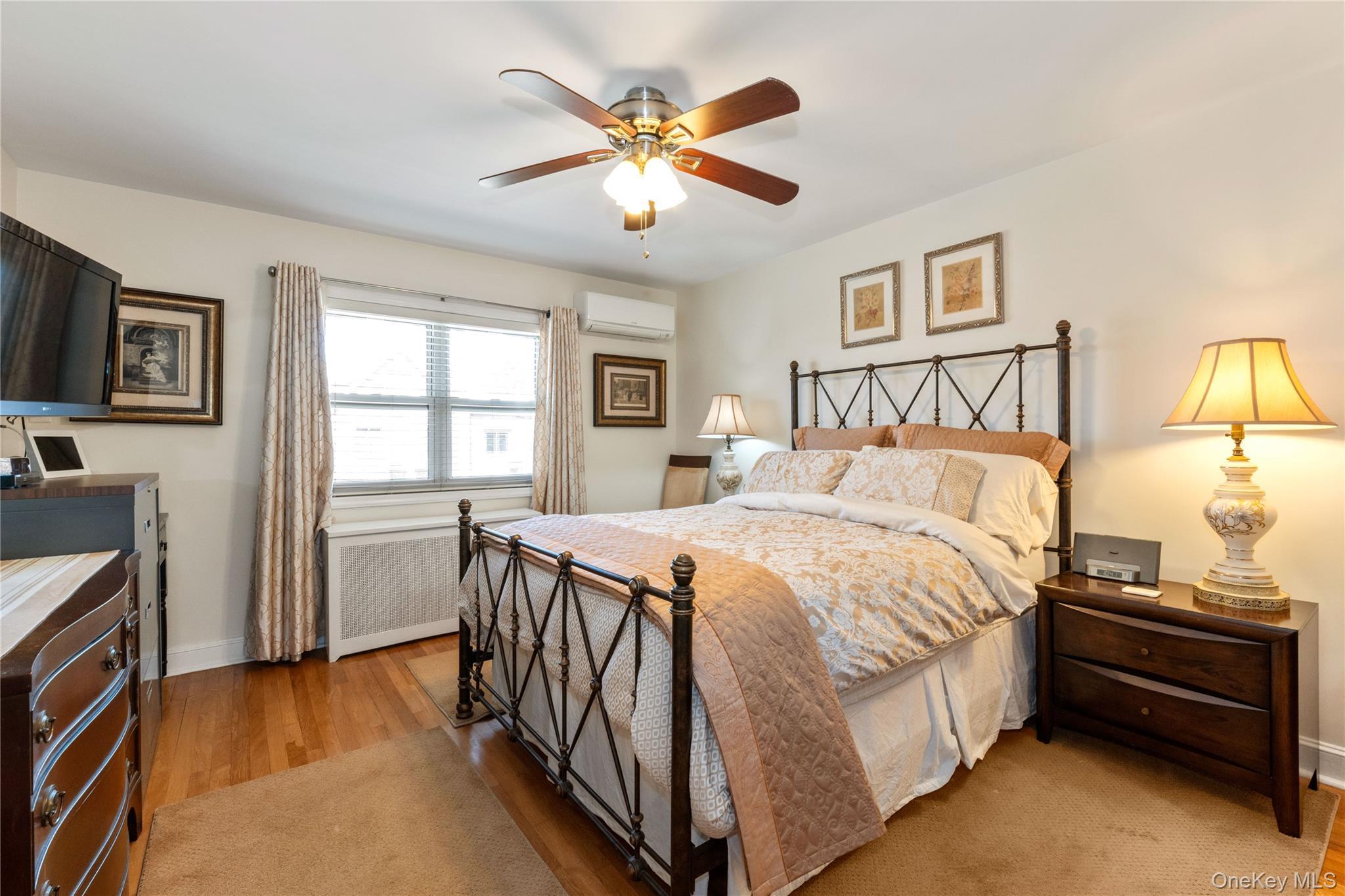 Single Family 83rd Street Queens, NY 11385, MLS-1016567-14