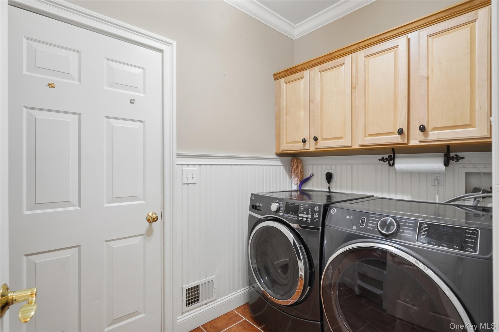 Single Family Albertanna Court Dutchess County, NY 12533, MLS-1016585-30