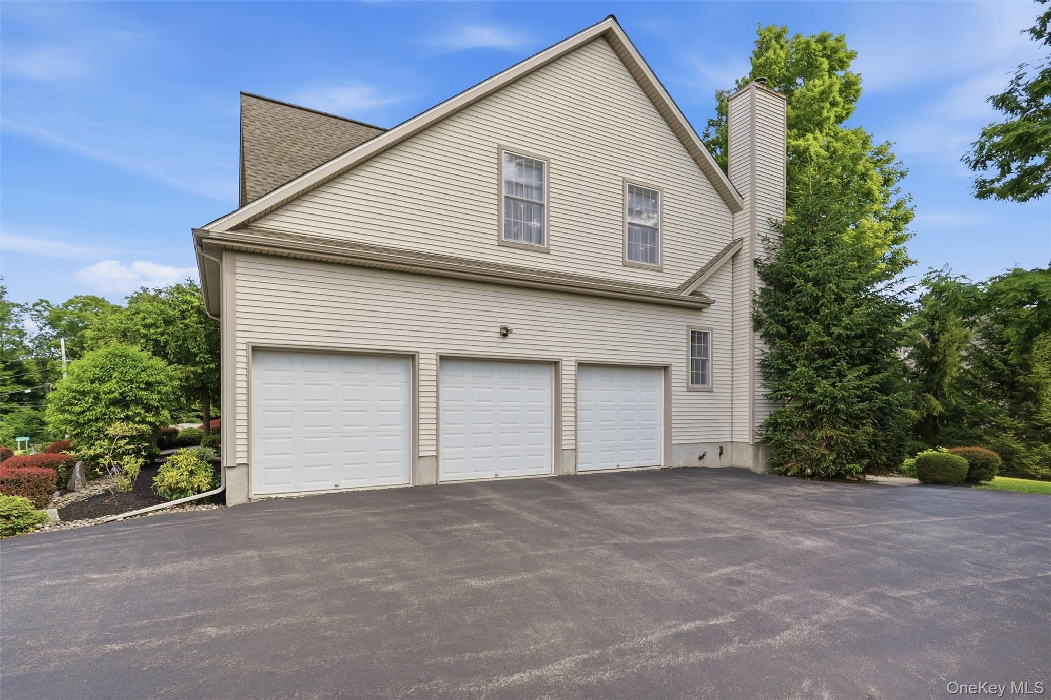 Single Family Albertanna Court Dutchess County, NY 12533, MLS-1016585-46