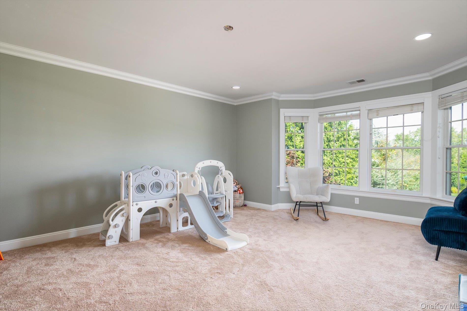 Single Family Legends Circle Suffolk County, NY 11747, MLS-1016607-26