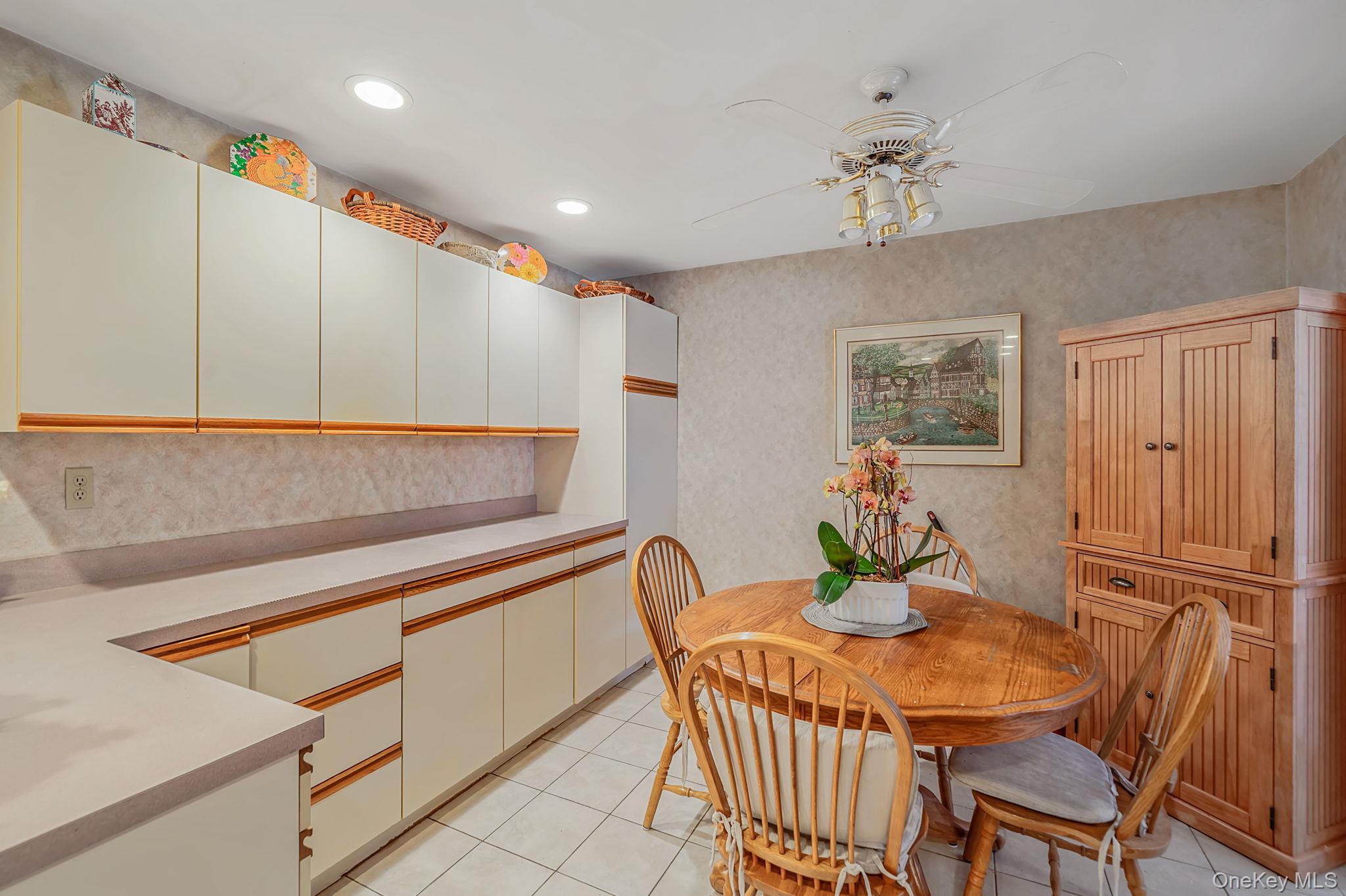 Single Family Edwin Avenue Suffolk County, NY 11772, MLS-1016610-10