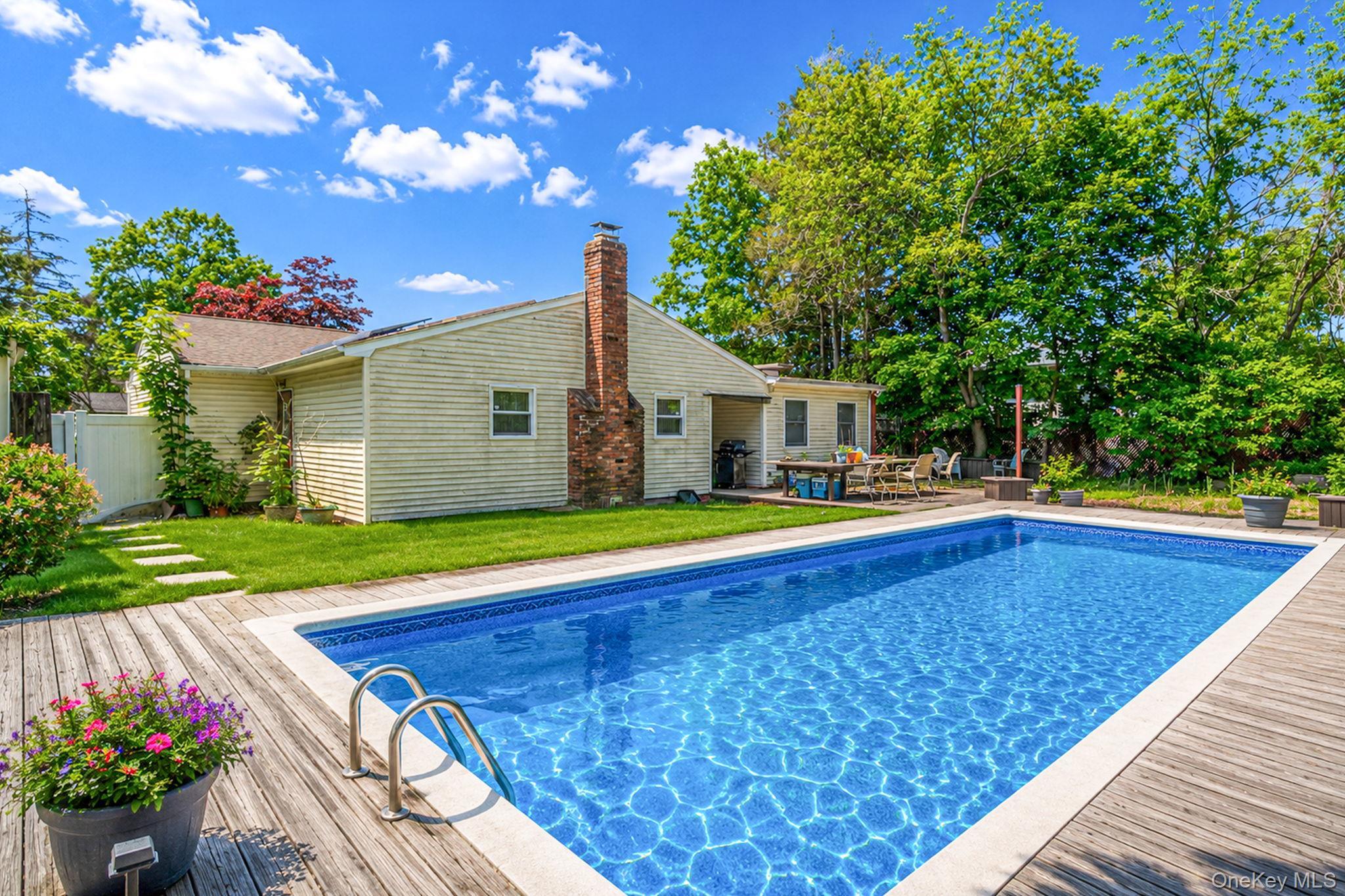 Single Family Edwin Avenue Suffolk County, NY 11772, MLS-1016610-5