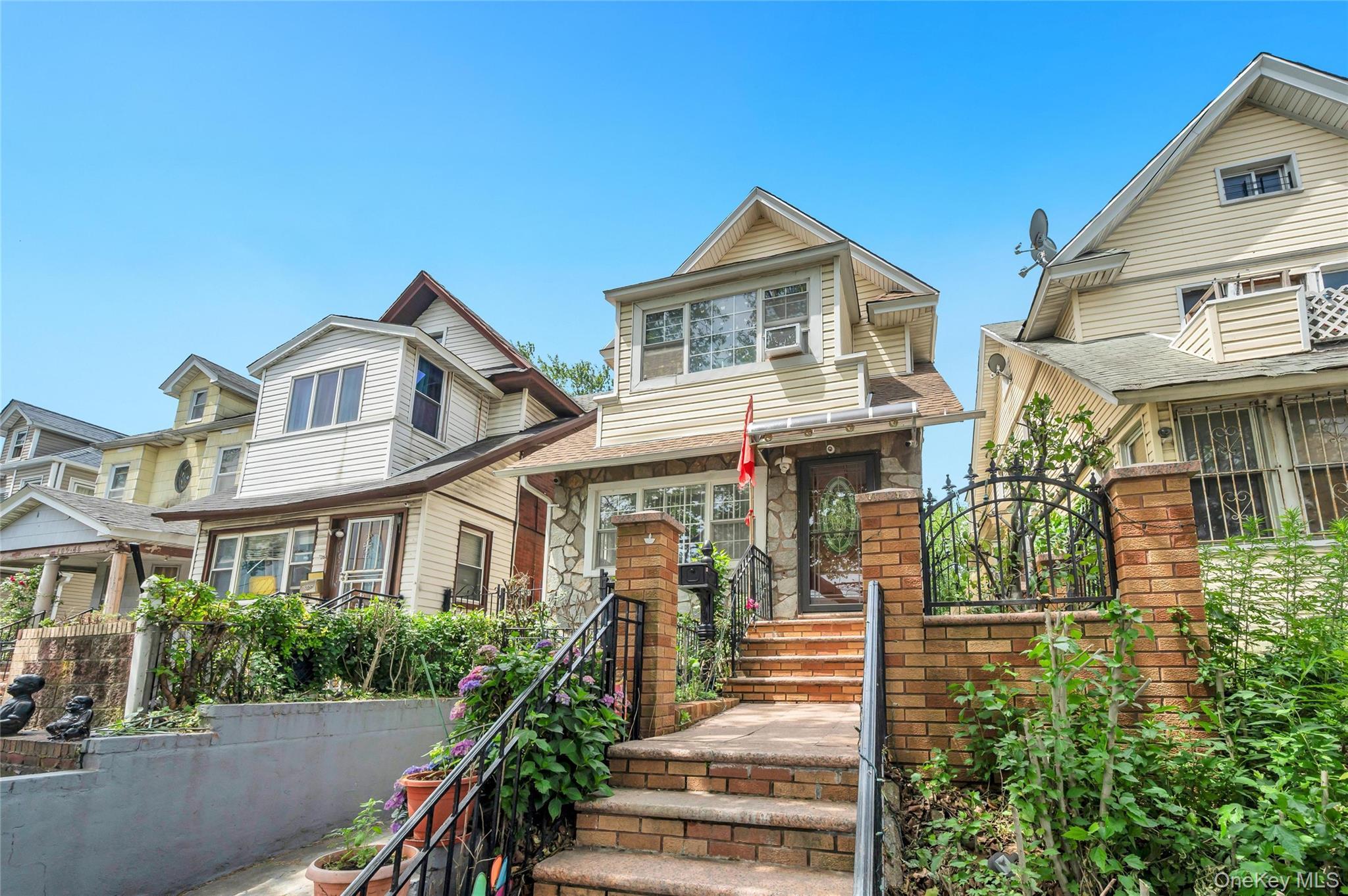 Single Family Van Wyck Expressway Queens, NY 11419, MLS-1016632-2