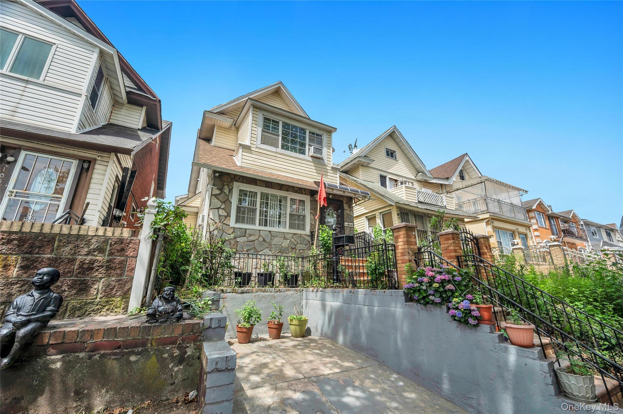 Single Family Van Wyck Expressway Queens, NY 11419, MLS-1016632-3
