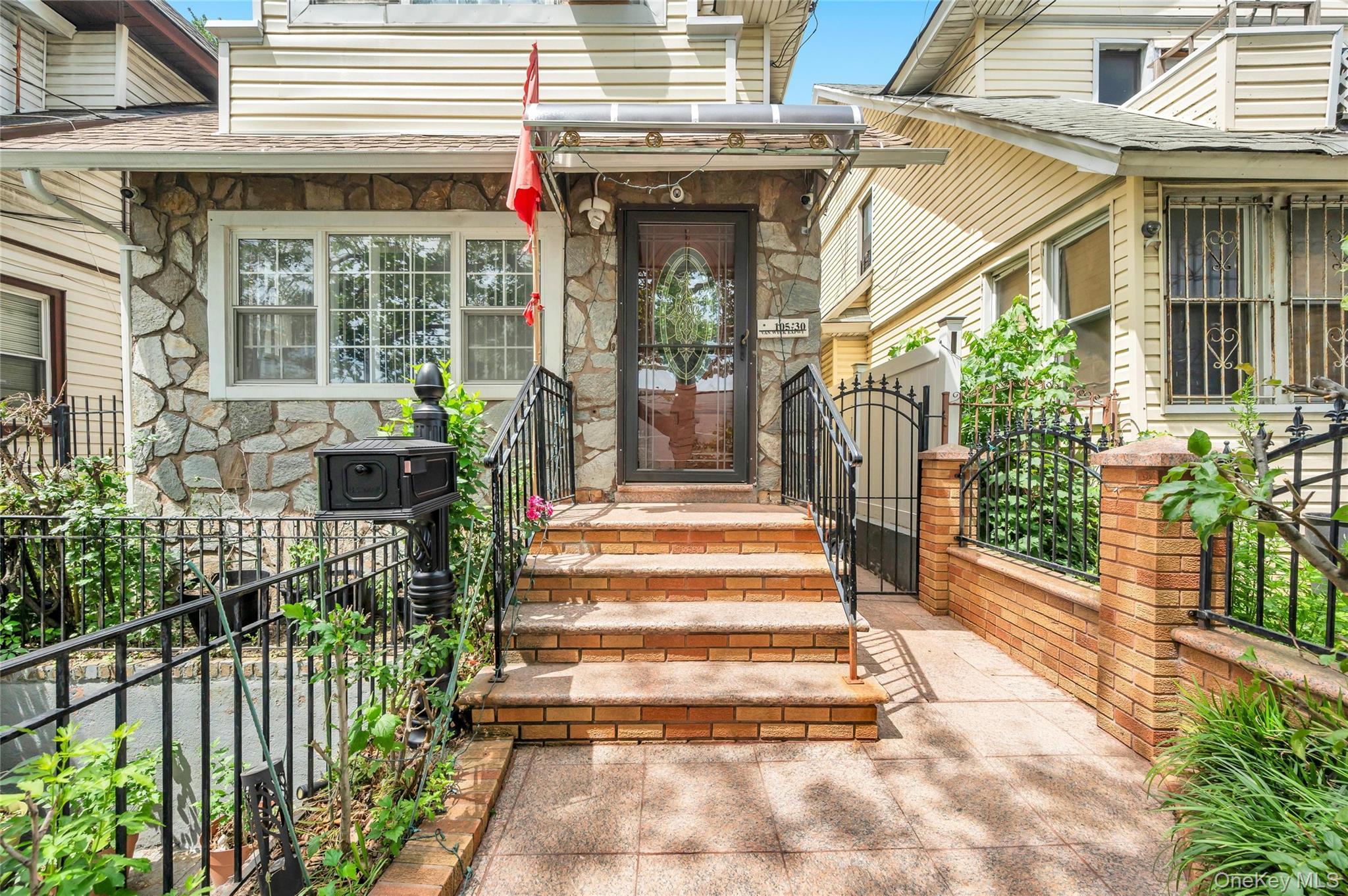 Single Family Van Wyck Expressway Queens, NY 11419, MLS-1016632-5